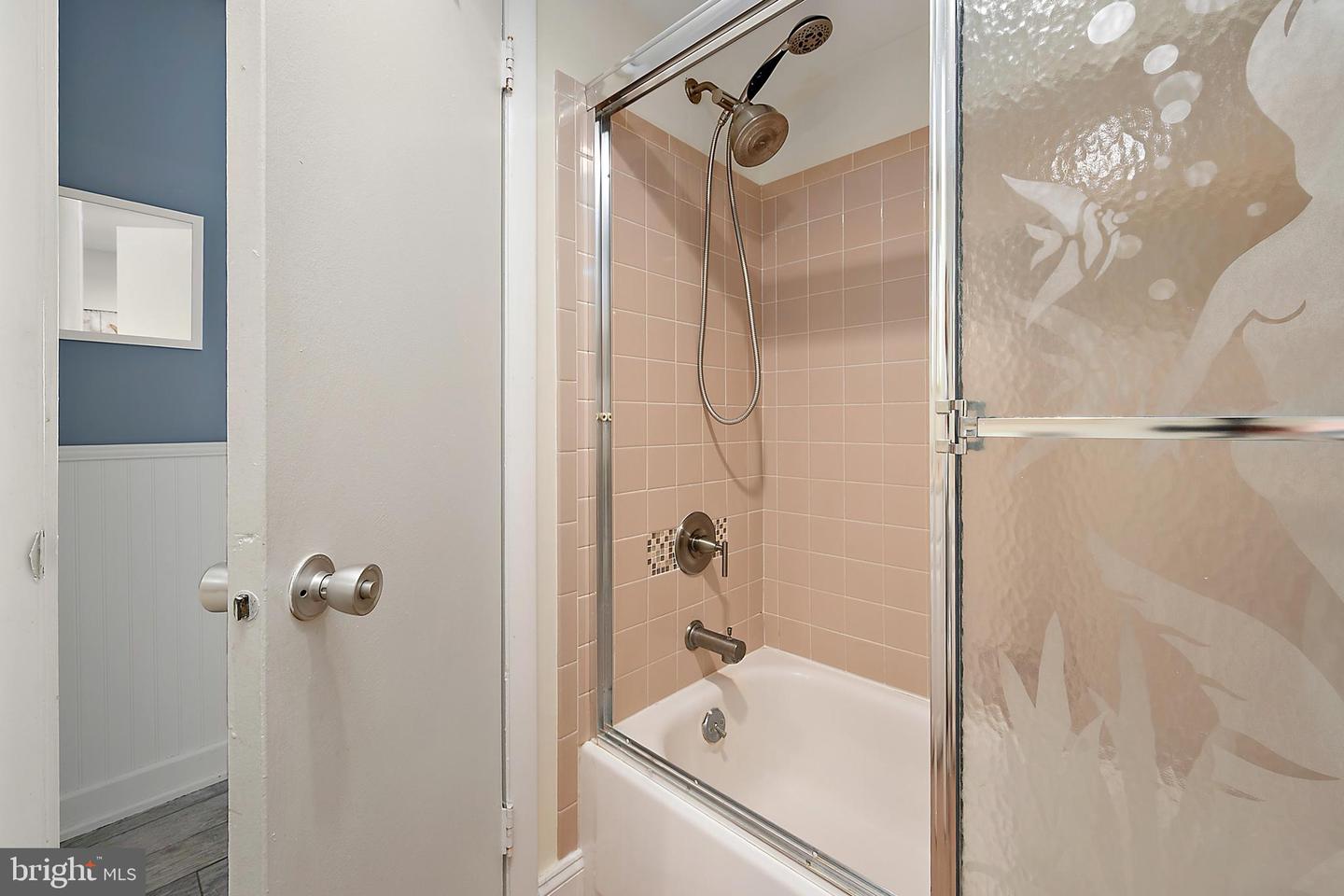 Ocean City, Maryland, 21842, United States, 2 Bedrooms Bedrooms, ,2 BathroomsBathrooms,Residential,For Sale,1957102