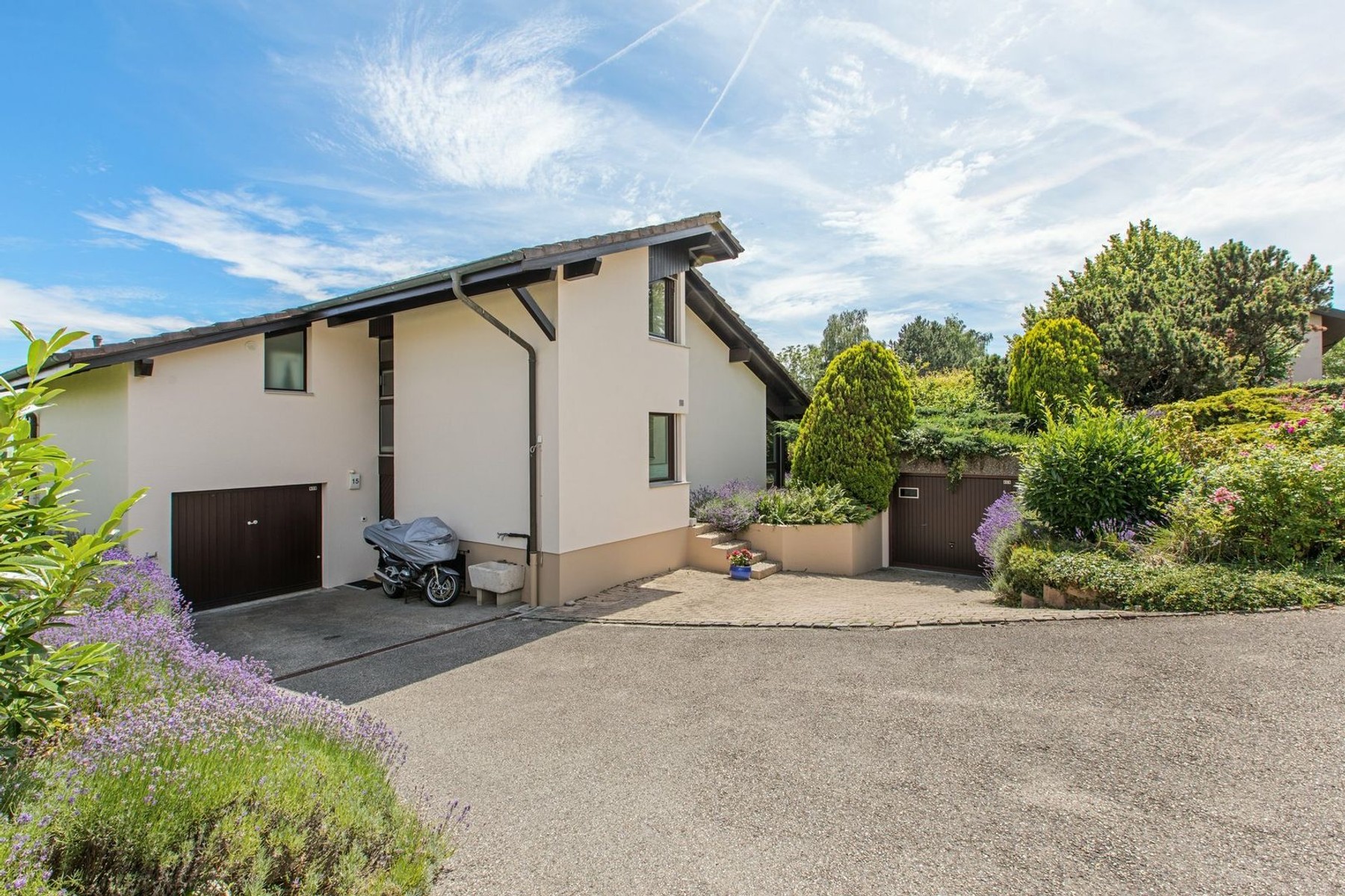  Beautiful detached villa on a plot of over 2,000 m² - 物件實景