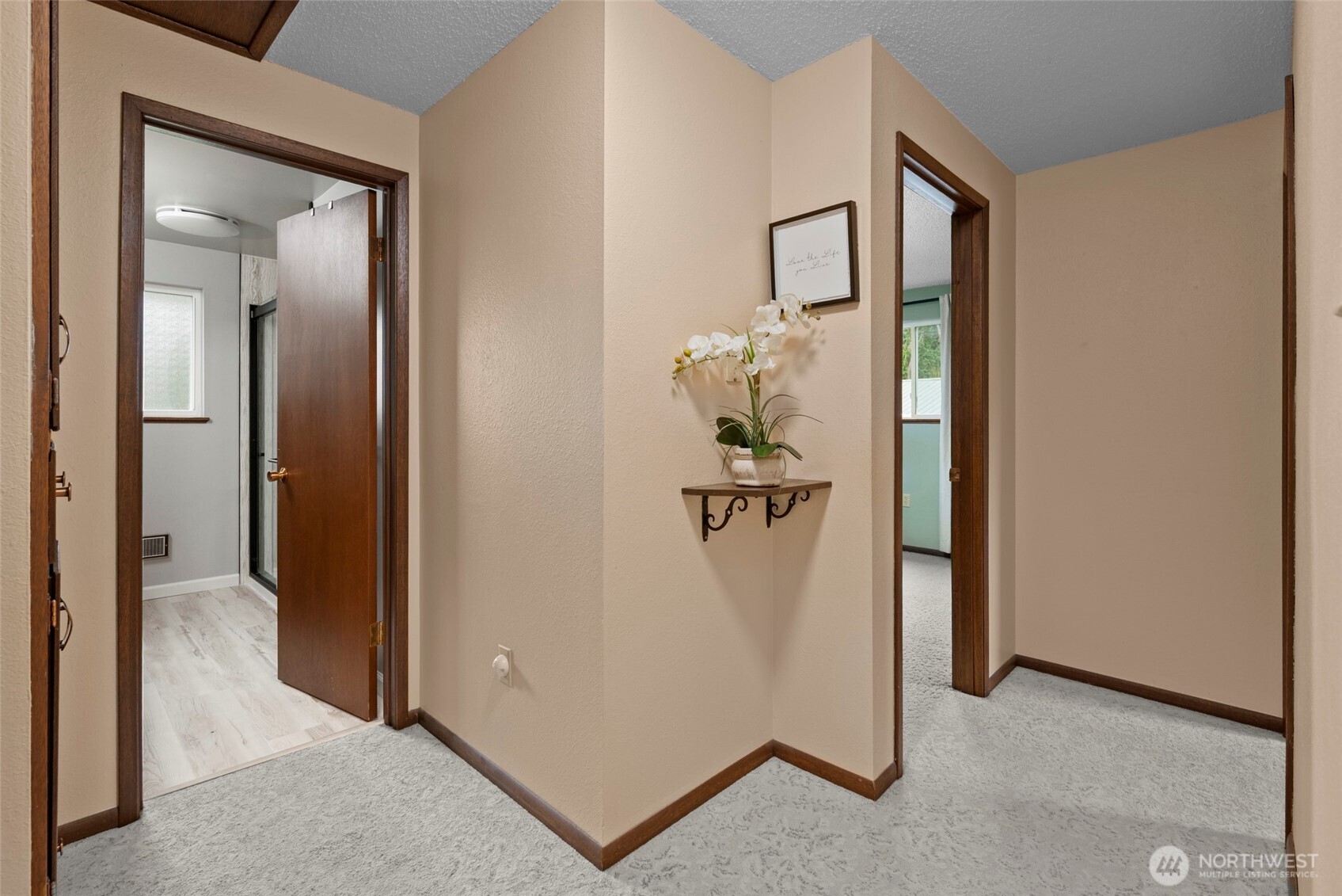 Oak Harbor, Washington, 98277, United States, 4 Bedrooms Bedrooms, ,1 BathroomBathrooms,Residential,For Sale,1926179