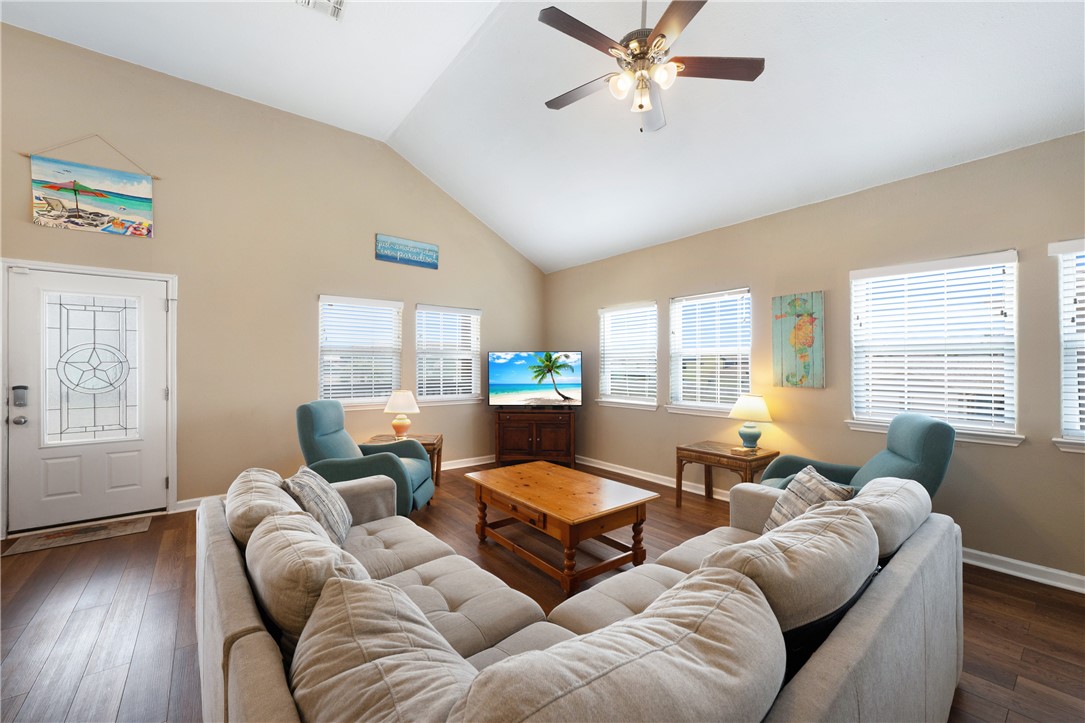 Port Aransas, Texas, 78373, United States, 4 Bedrooms Bedrooms, ,3 BathroomsBathrooms,Residential,For Sale,1829180