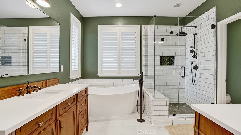 San Clemente, California, 92673, United States, 4 Bedrooms Bedrooms, ,3 BathroomsBathrooms,Residential,For Sale,1941034