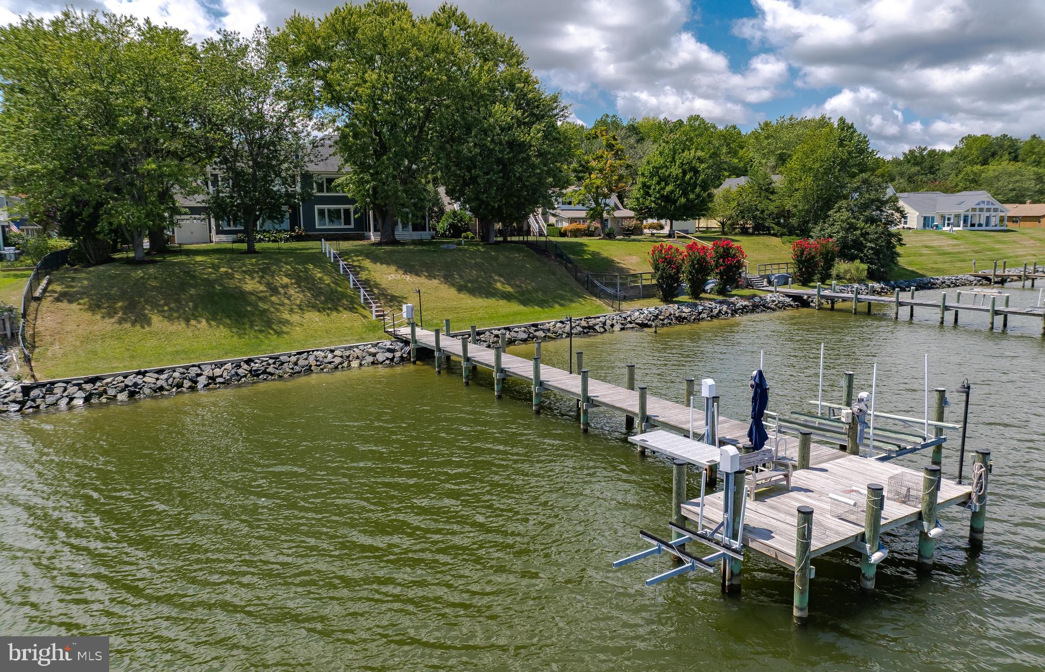 Hollywood, Maryland, 20636, United States, 5 Bedrooms Bedrooms, ,5 BathroomsBathrooms,Residential,For Sale,1914184