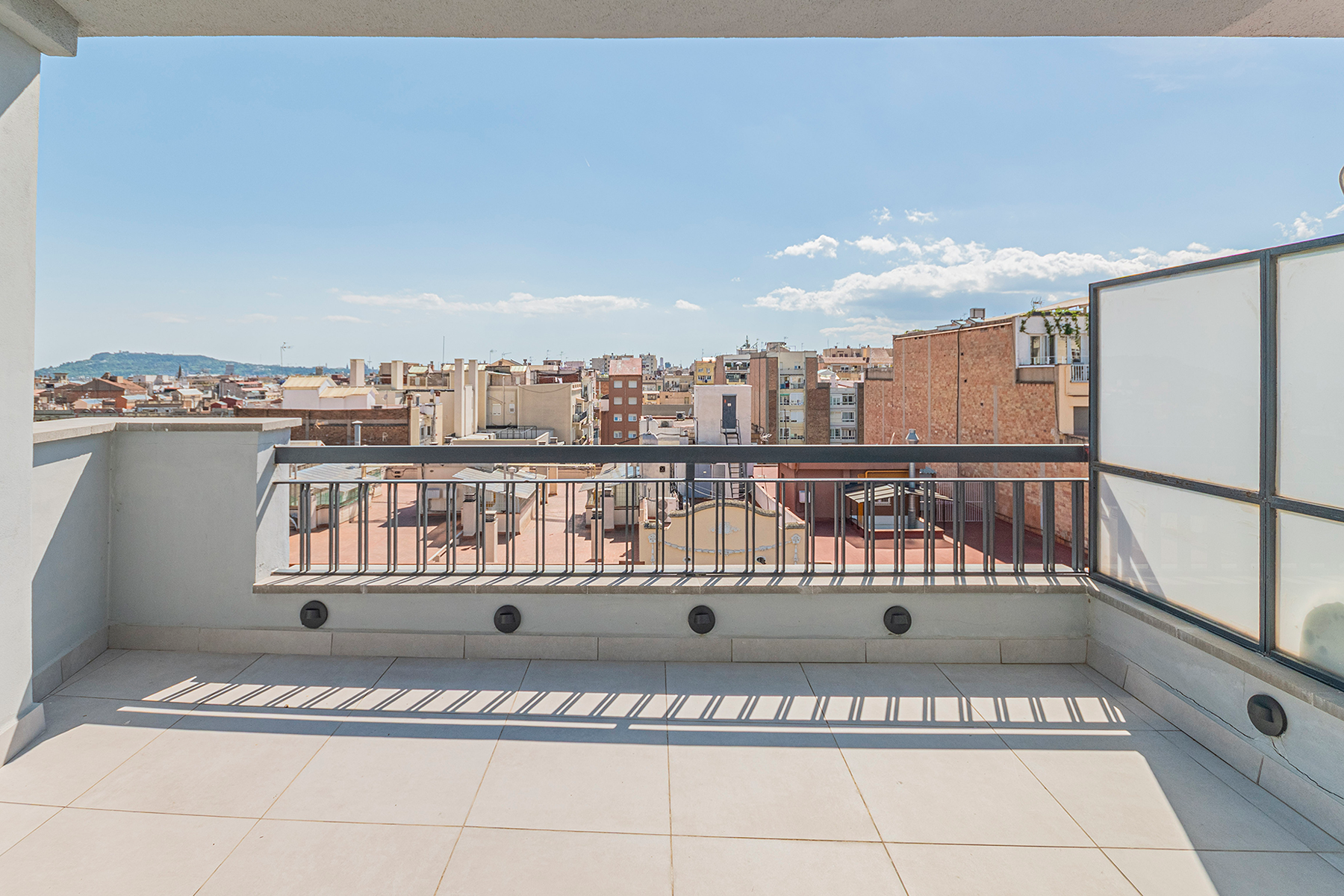  Renovated Penthouse with 2 terraces and views of the Sagrada Familia - 物件實景