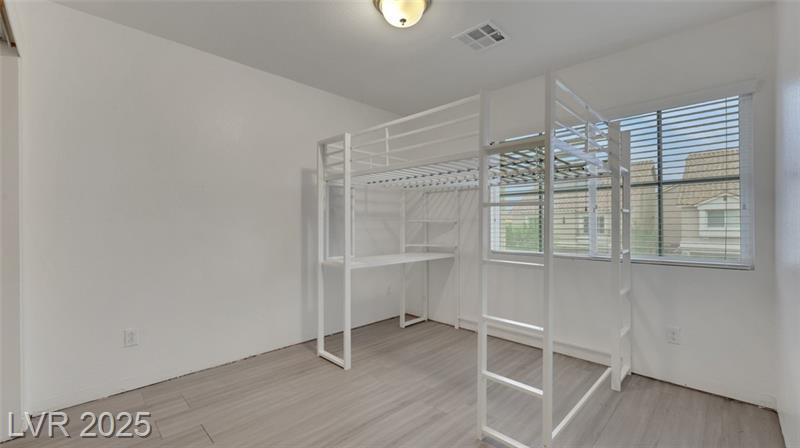 Las Vegas, Nevada, 89139, United States, 5 Bedrooms Bedrooms, ,4 BathroomsBathrooms,Residential,For Sale,1980975