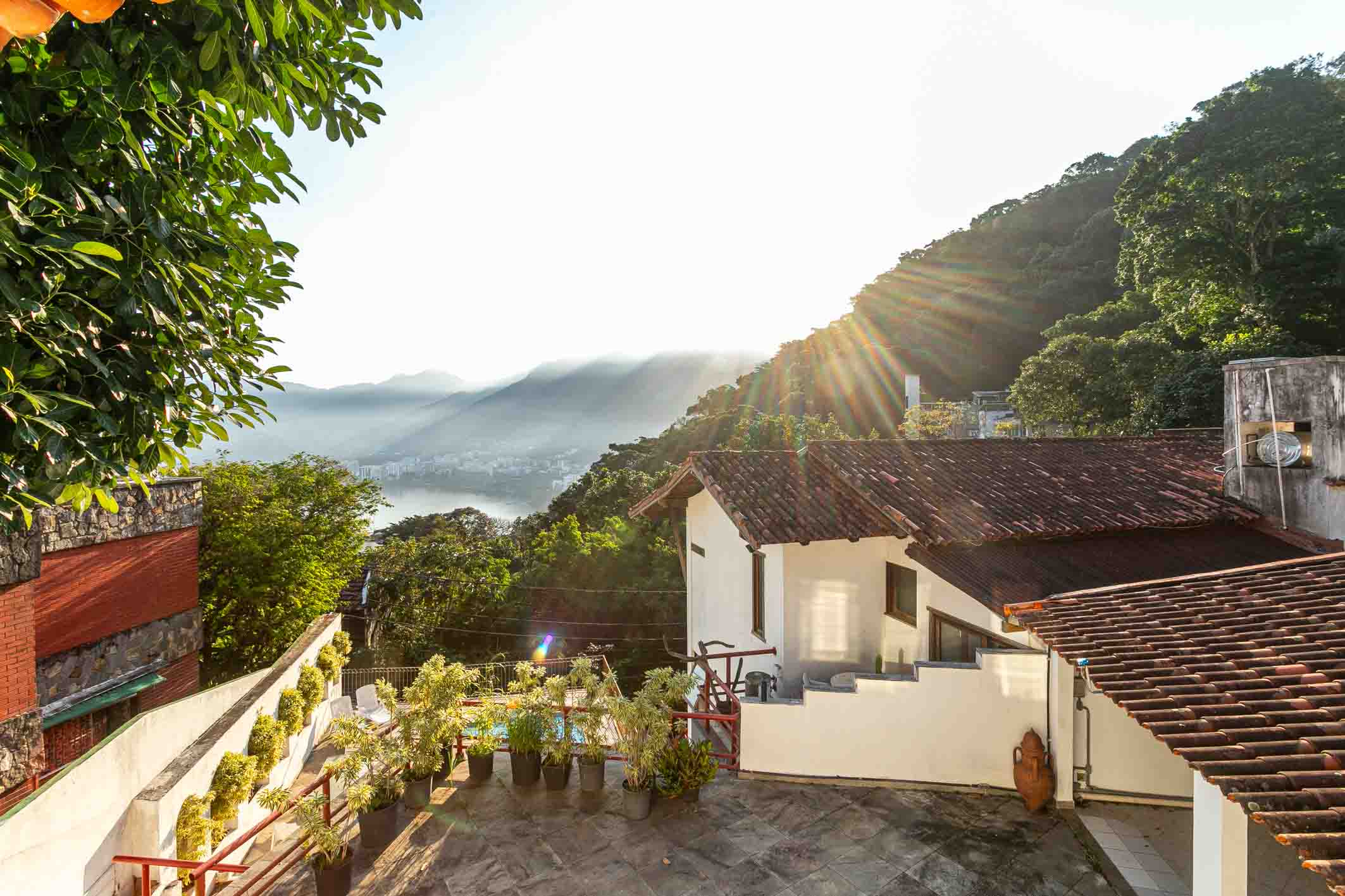  Nature connected residence with privileged views. - 物件實景