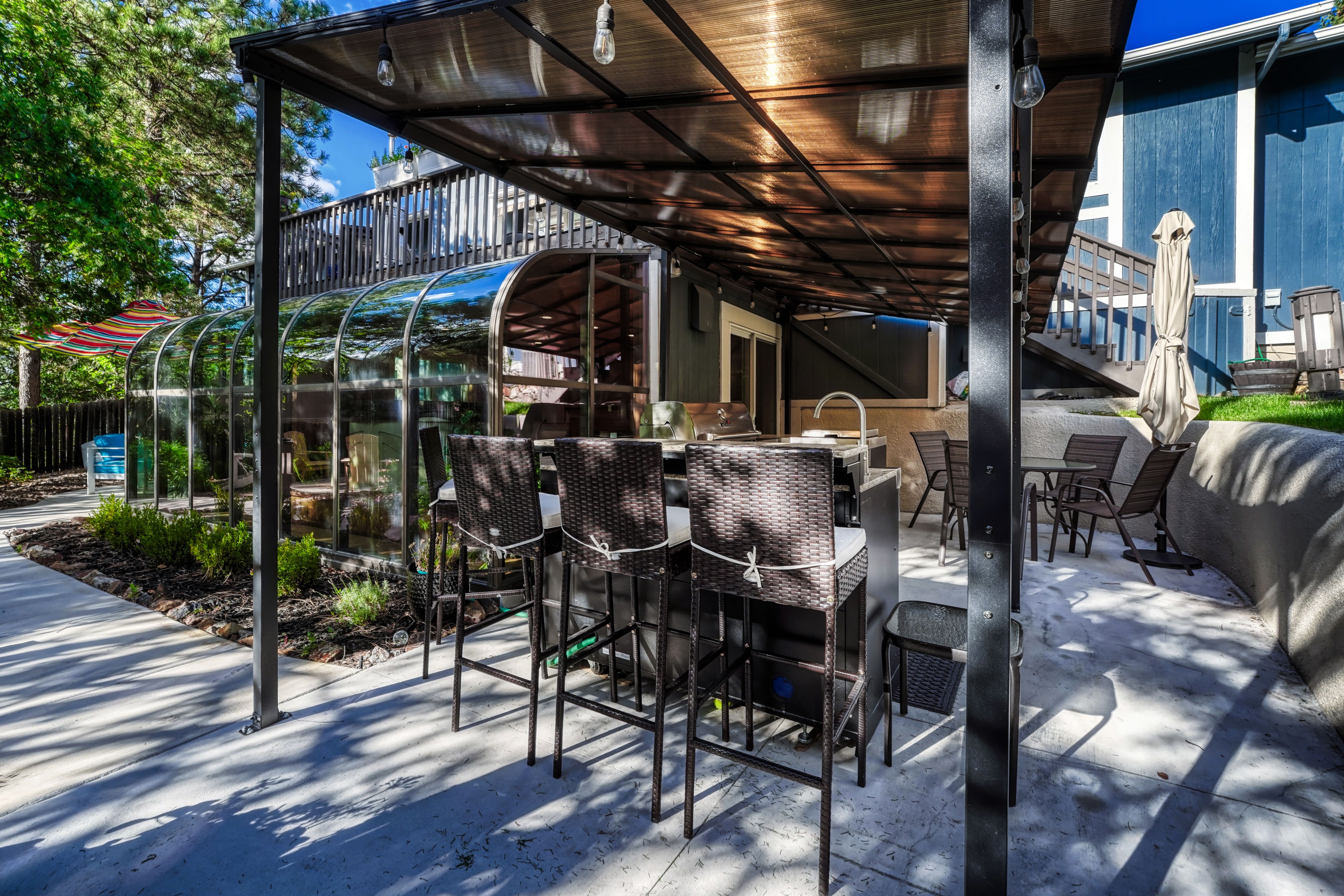  Renovated Ranch with Outdoor Living - 物件實景