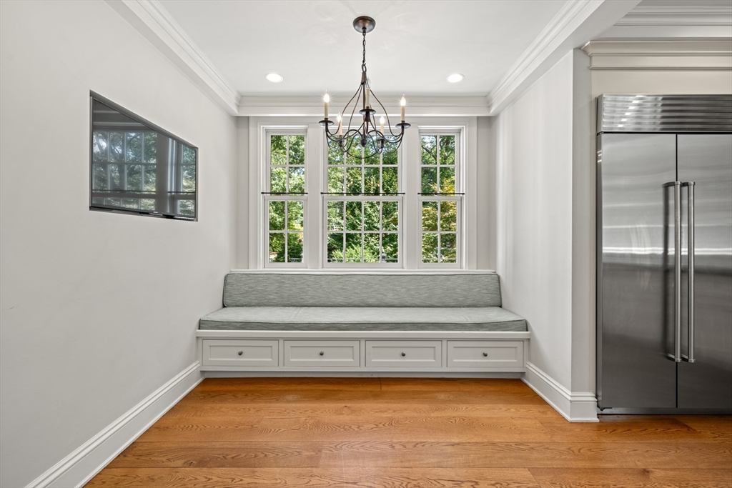 Wellesley, Massachusetts, 02481, United States, 6 Bedrooms Bedrooms, ,11 BathroomsBathrooms,Residential,For Sale,1941587