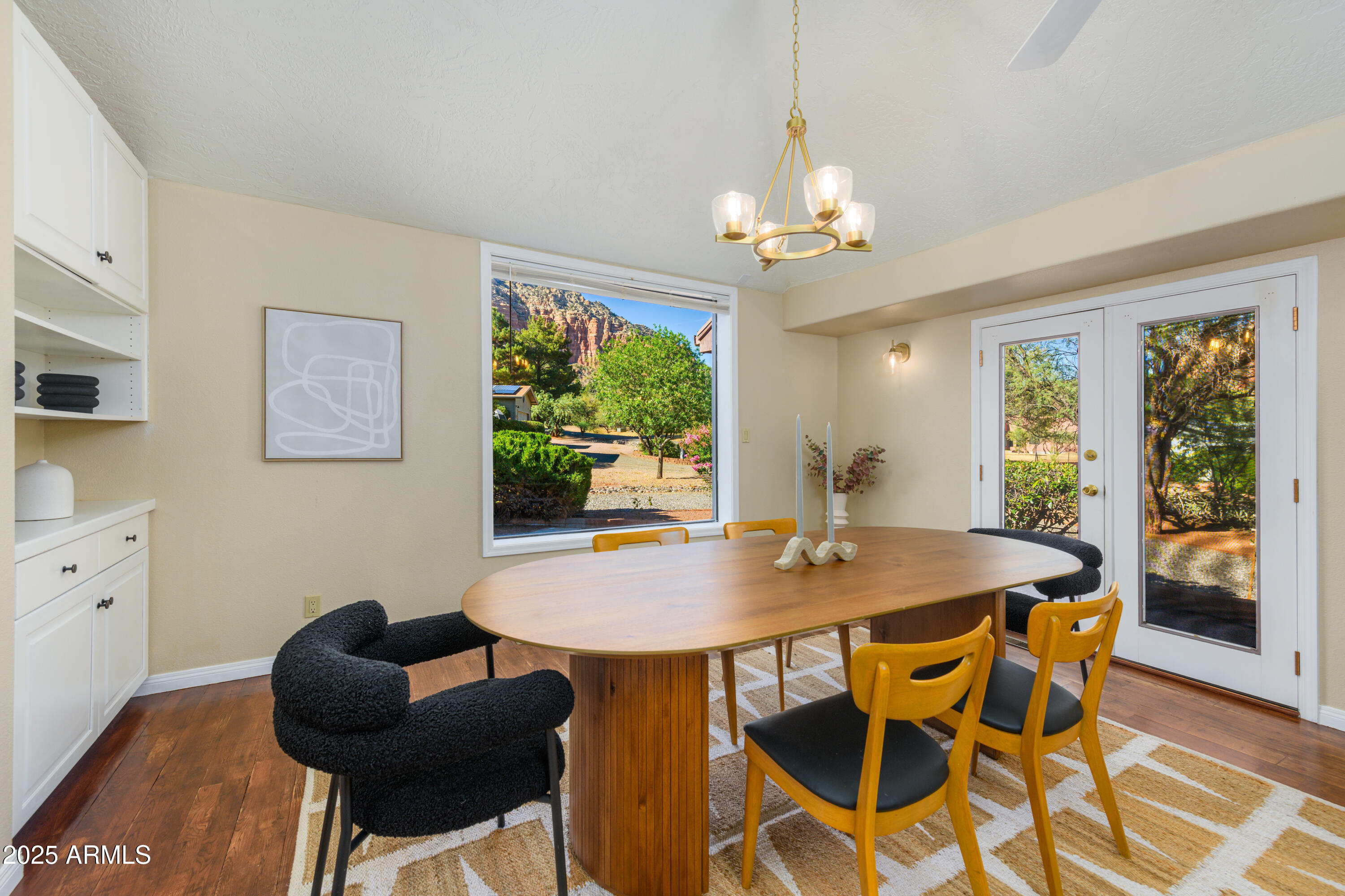 Sedona, Arizona, 86351, United States, 3 Bedrooms Bedrooms, ,4 BathroomsBathrooms,Residential,For Sale,2003507