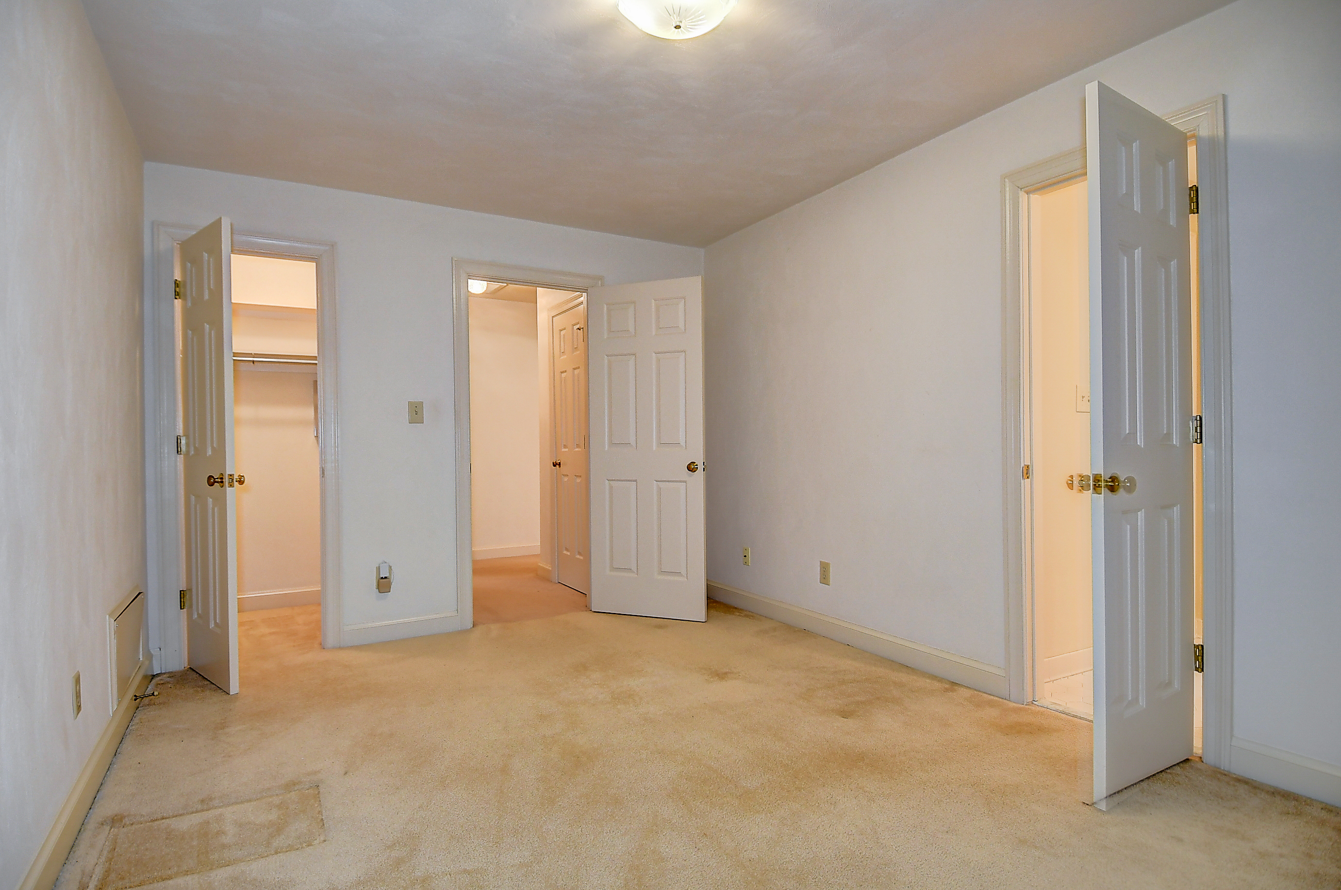 Norfolk, Virginia, 23518, United States, 4 Bedrooms Bedrooms, ,3 BathroomsBathrooms,Residential,For Sale,2006000