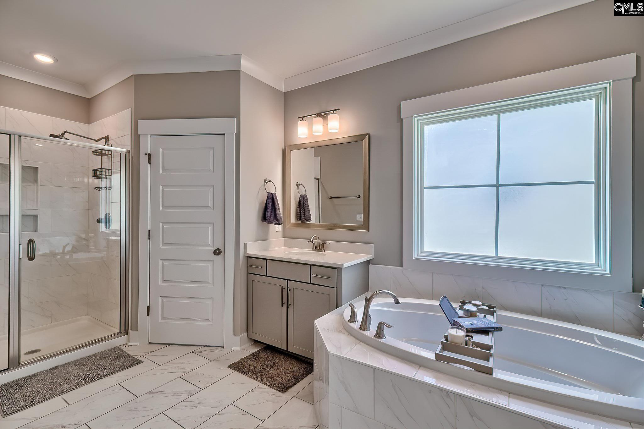 Lexington, South Carolina, 29072, United States, 5 Bedrooms Bedrooms, ,5 BathroomsBathrooms,Residential,For Sale,1933081