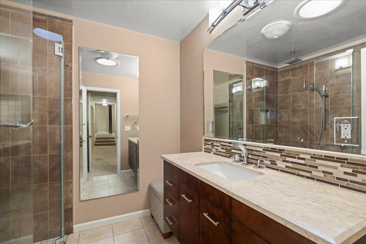Los Gatos, California, 95033, United States, 3 Bedrooms Bedrooms, ,2 BathroomsBathrooms,Residential,For Sale,1839951