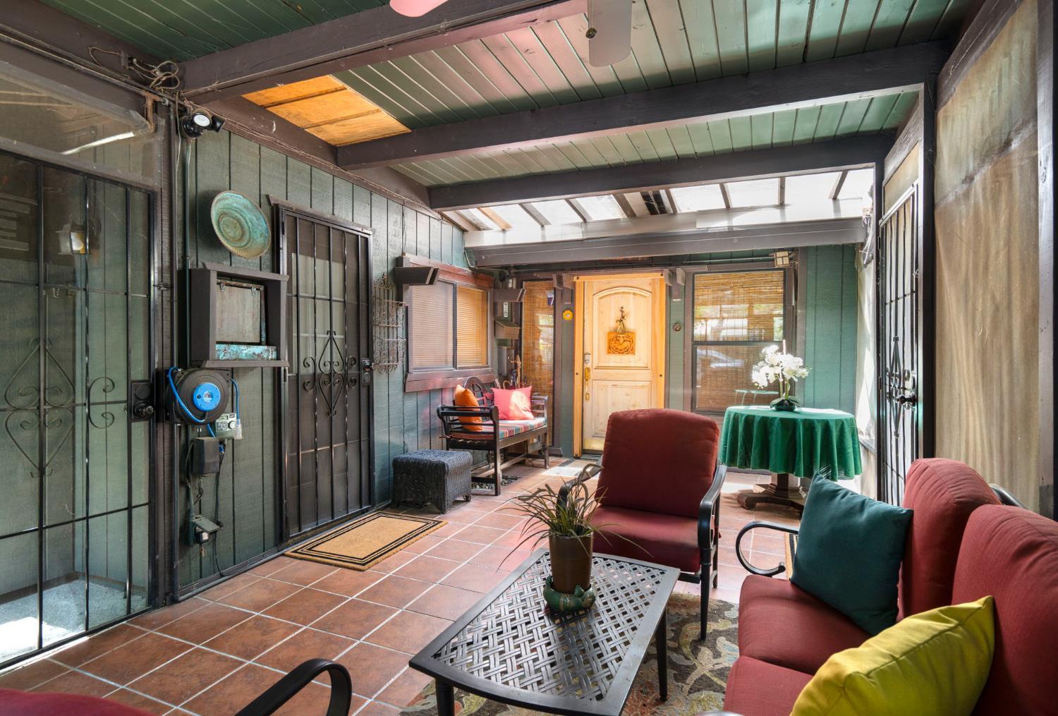 Davis, California, 95616, United States, 4 Bedrooms Bedrooms, ,5 BathroomsBathrooms,Residential,For Sale,1895381