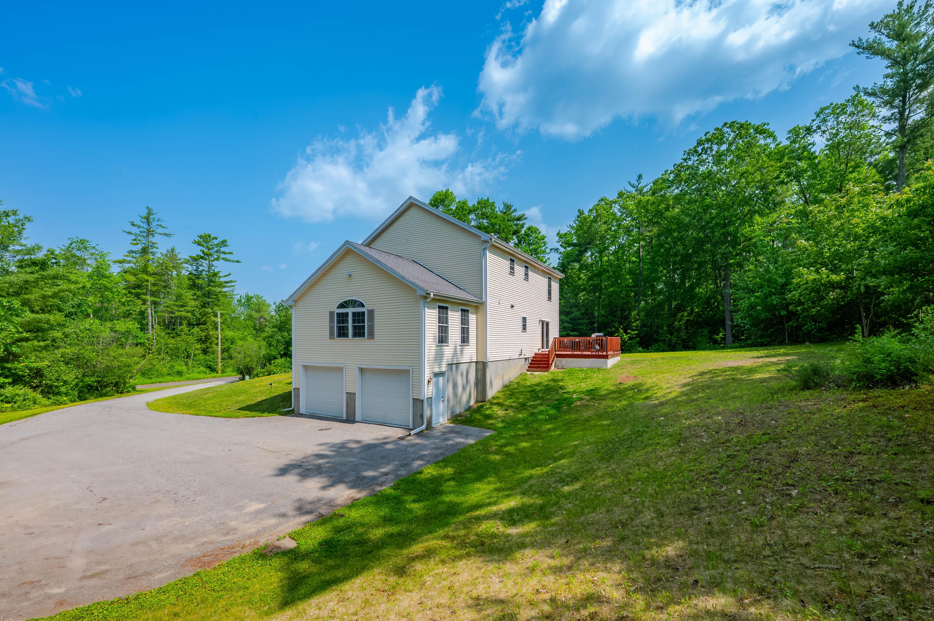 North Berwick, Maine, 03906, United States, 3 Bedrooms Bedrooms, ,3 BathroomsBathrooms,Residential,For Sale,1870422