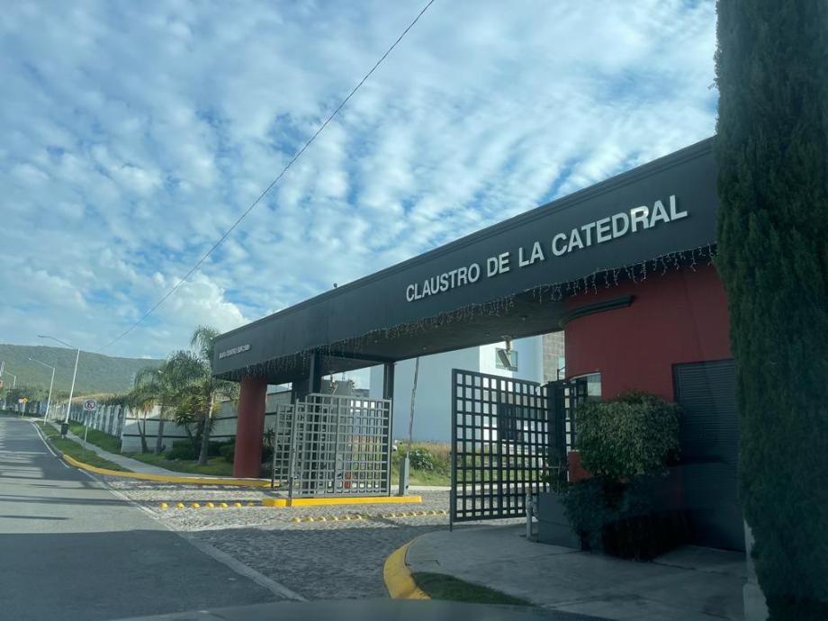 Blvd. Centro Sur, Querétaro, Querétaro, 76090, Mexico, 3 Bedrooms Bedrooms, ,3 BathroomsBathrooms,Residential,For Sale,Blvd. Centro Sur,1627146