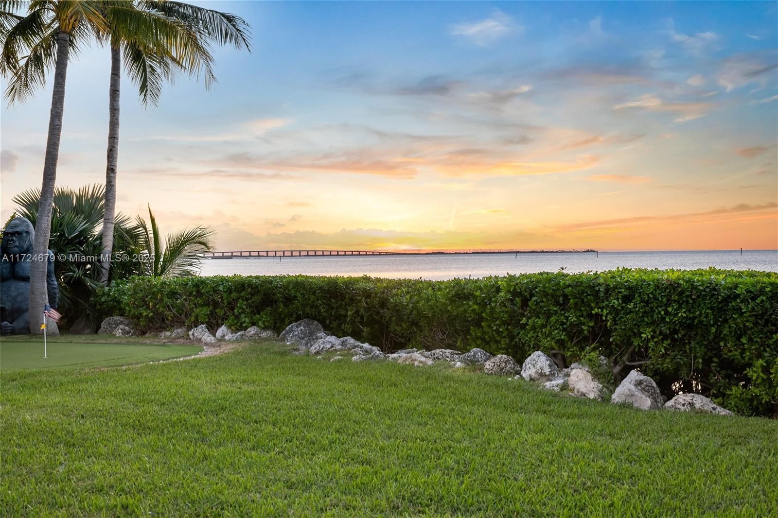 Islamorada, Florida, 33036, United States, 6 Bedrooms Bedrooms, ,4 BathroomsBathrooms,Residential,For Sale,1932543