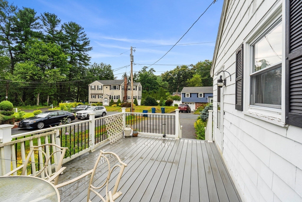 Tewksbury, Massachusetts, 01876, United States, 3 Bedrooms Bedrooms, ,1 BathroomBathrooms,Residential,For Sale,1918514