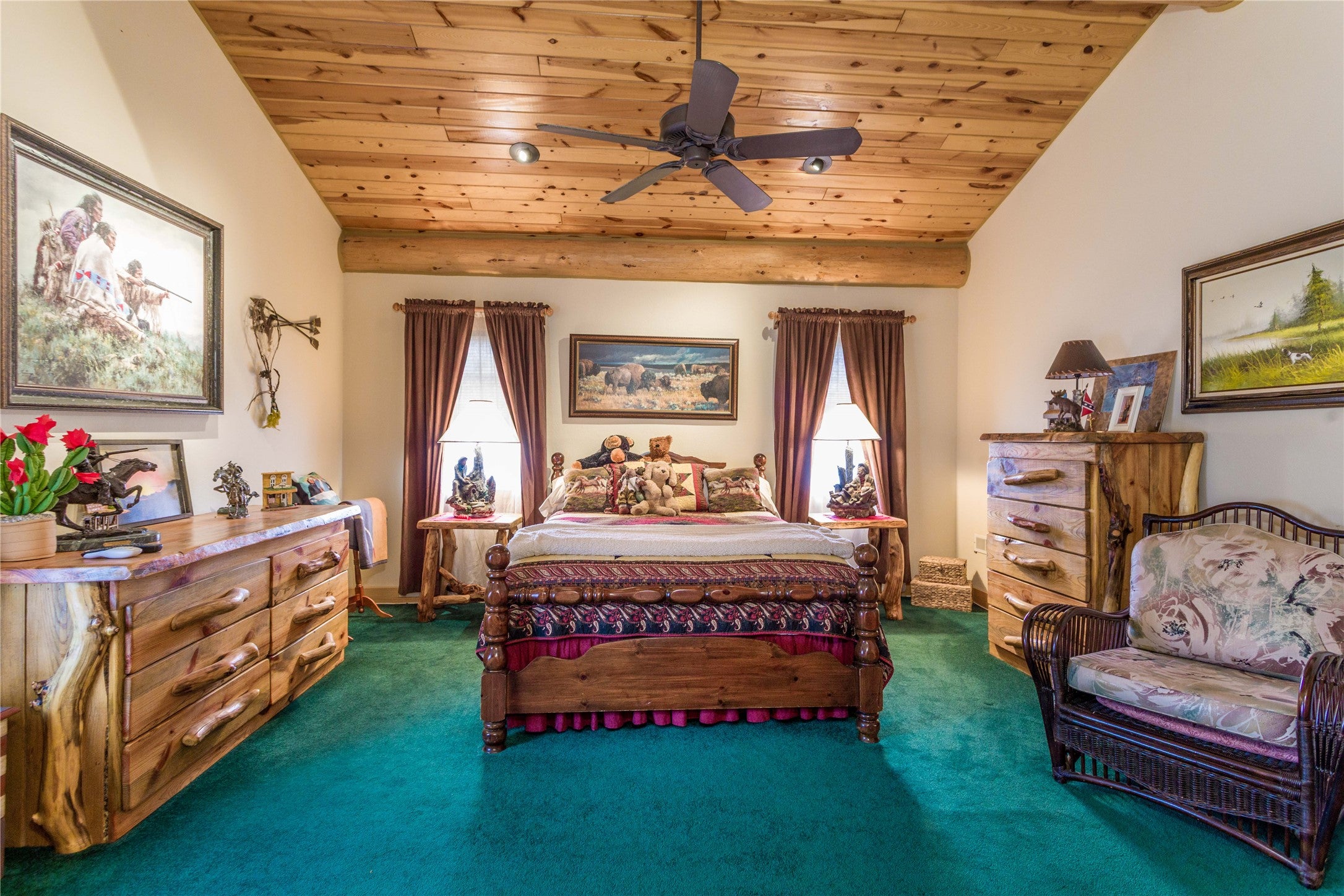 Bigfork, Montana, 59911, United States, 2 Bedrooms Bedrooms, ,3 BathroomsBathrooms,Residential,For Sale,1827494