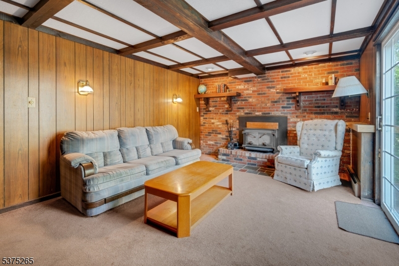 Sparta Twp., New Jersey, 07821, United States, 4 Bedrooms Bedrooms, ,3 BathroomsBathrooms,Residential,For Sale,1906185