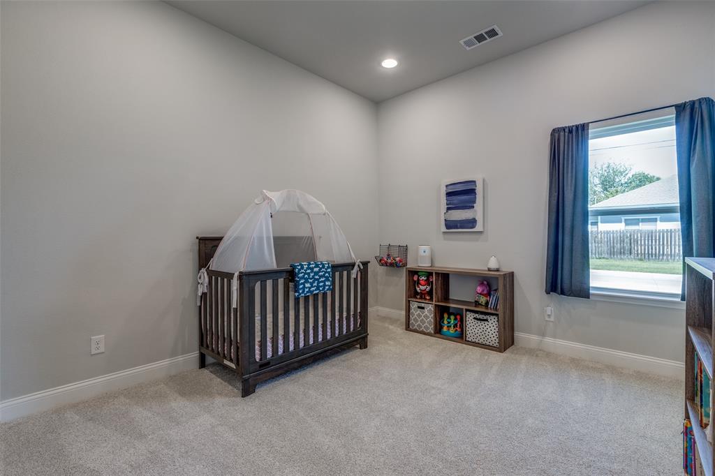 Mckinney, Texas, 75069, United States, 4 Bedrooms Bedrooms, ,3 BathroomsBathrooms,Residential,For Sale,1836335
