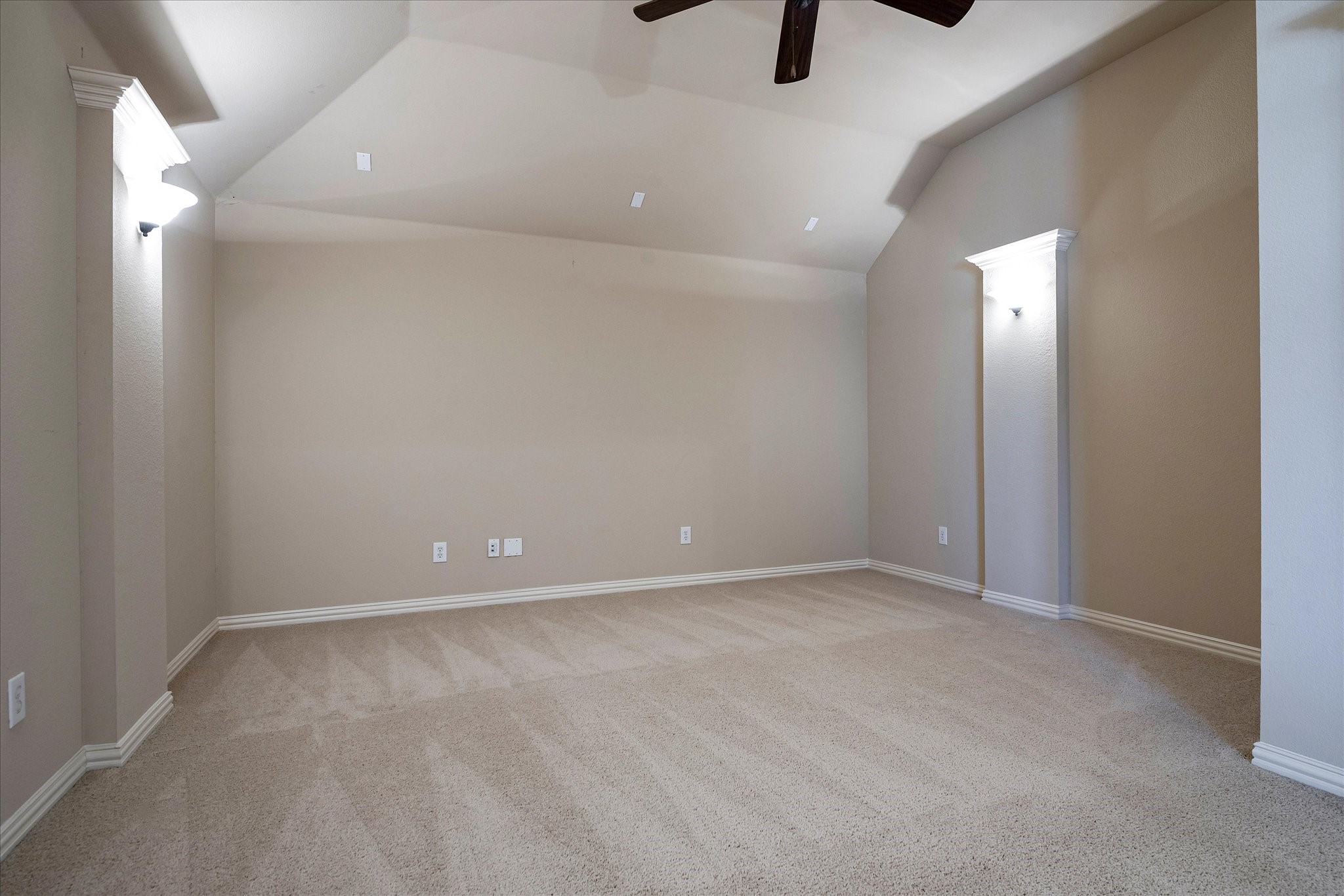 6077 Wallis Drive, Frisco, Texas, 75033, United States, 4 Bedrooms Bedrooms, ,4 BathroomsBathrooms,Residential,For Sale,6077 Wallis Drive,1588186