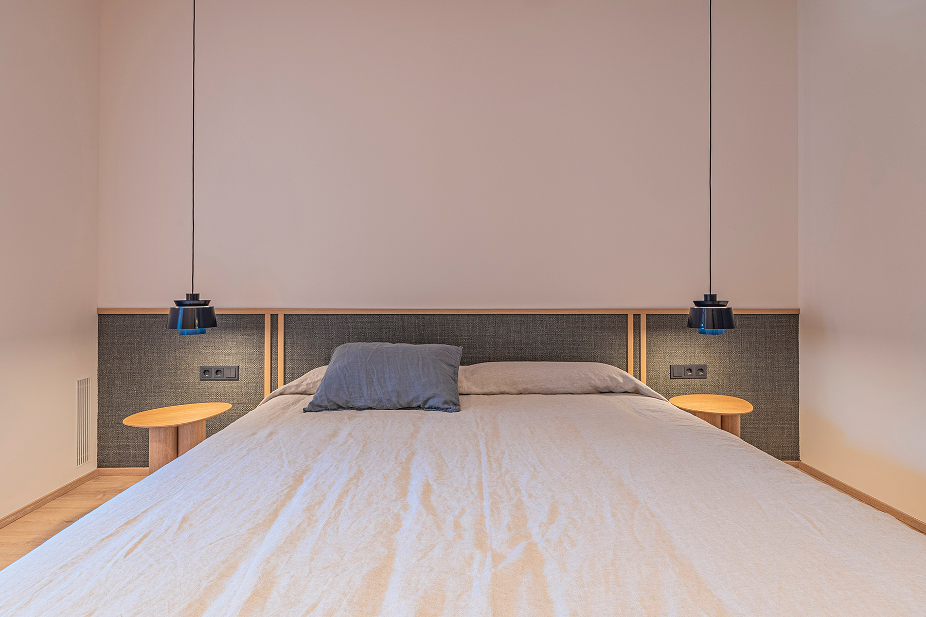  Modernist flat in Eixample with premium finishes in the Quadrat d