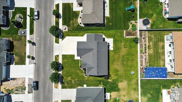 Hyrum, Utah, 84319, United States, 5 Bedrooms Bedrooms, ,3 BathroomsBathrooms,Residential,For Sale,1975409