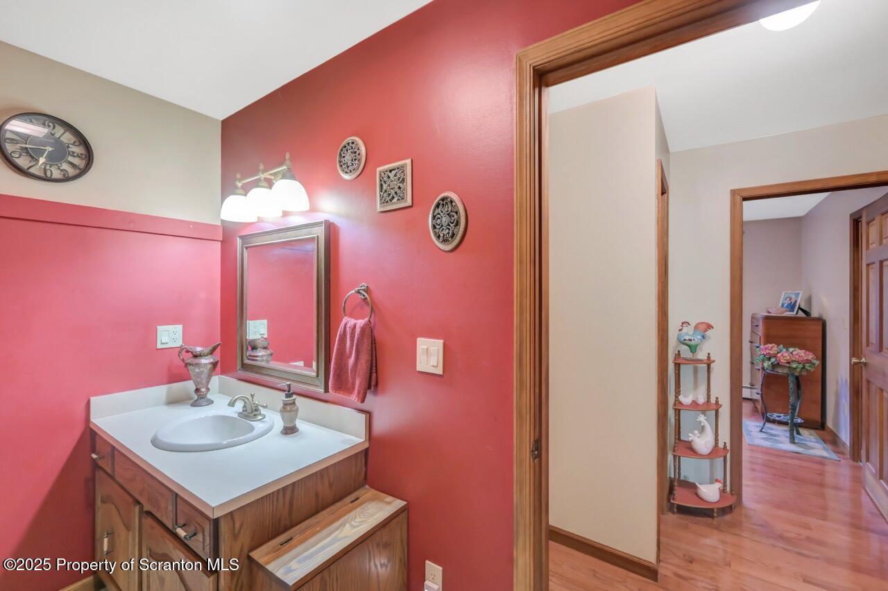 Gouldsboro, Pennsylvania, 18424, United States, 4 Bedrooms Bedrooms, ,3 BathroomsBathrooms,Residential,For Sale,1998512