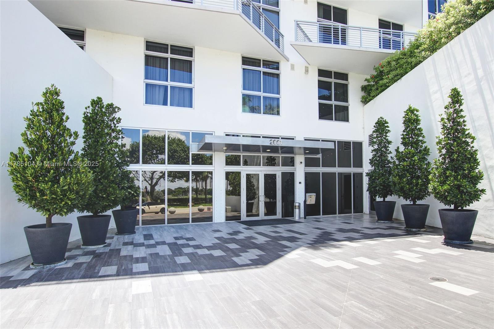 Miami Beach, Florida, 33139, United States, 1 Bedroom Bedrooms, ,1 BathroomBathrooms,Residential,For Sale,1778357