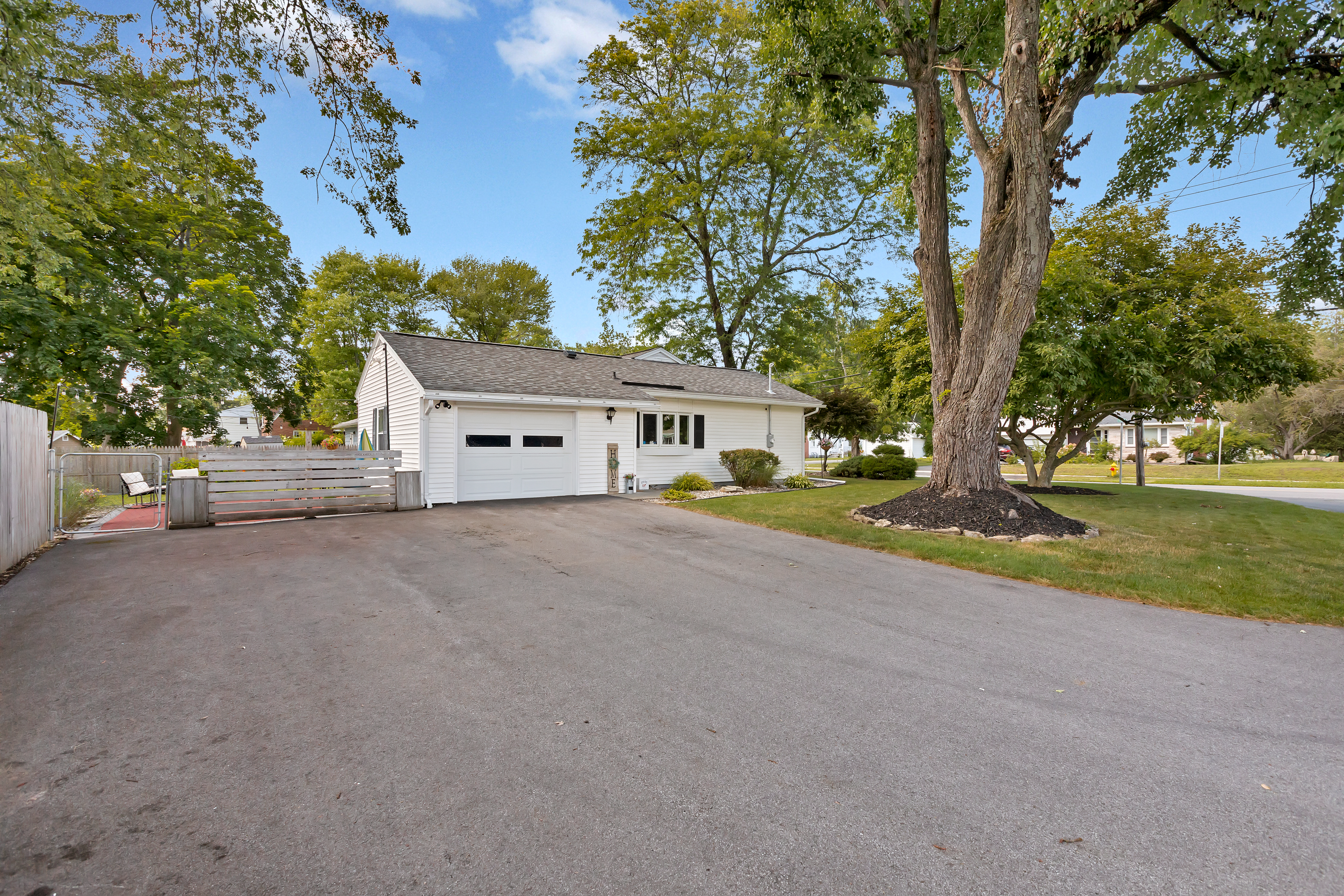  136 Kenwood Avenue, Bethlehem, NY, 12054 - 物件實景