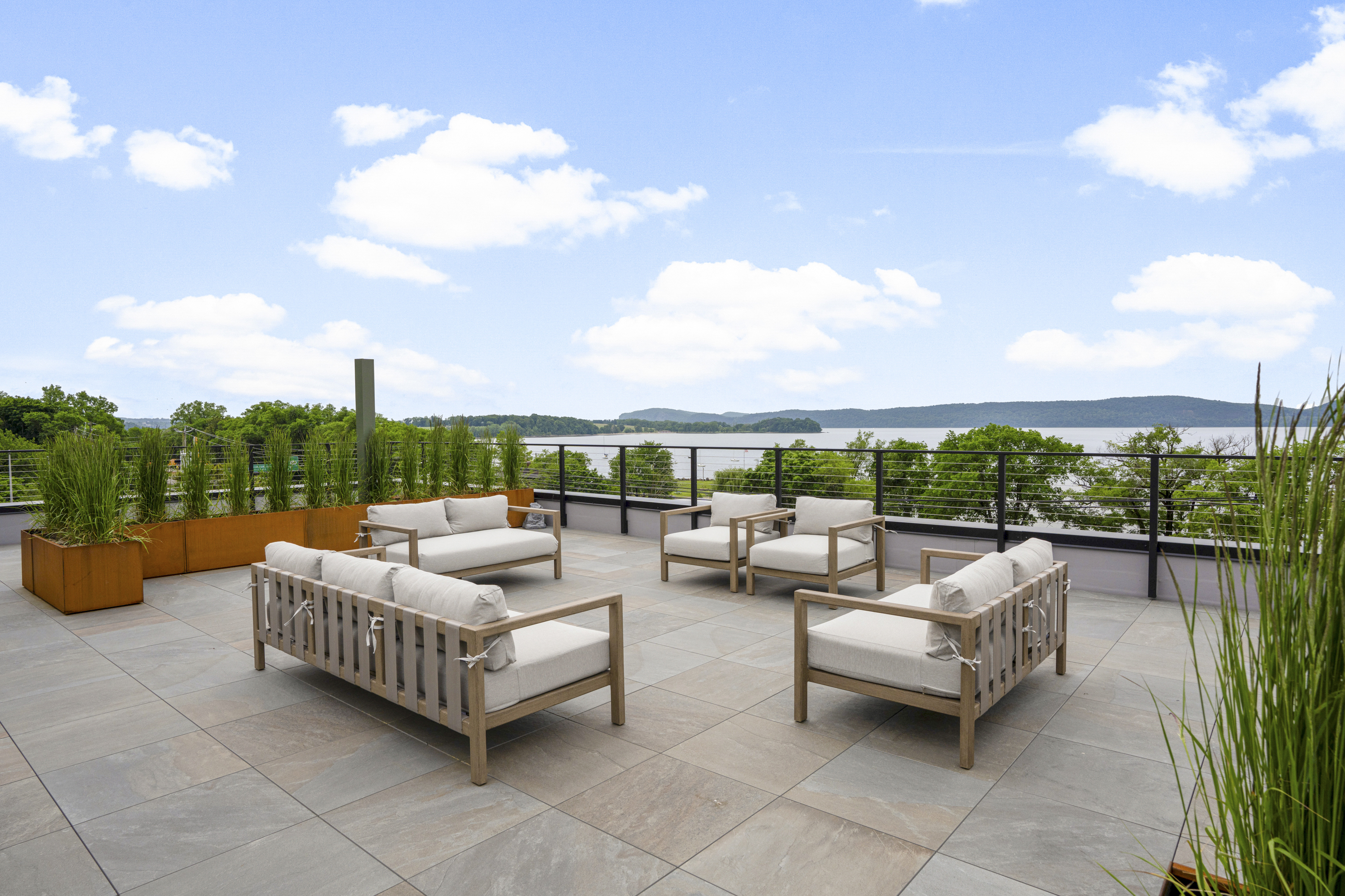  New Luxury Condos on The Hudson with River views - 物件實景