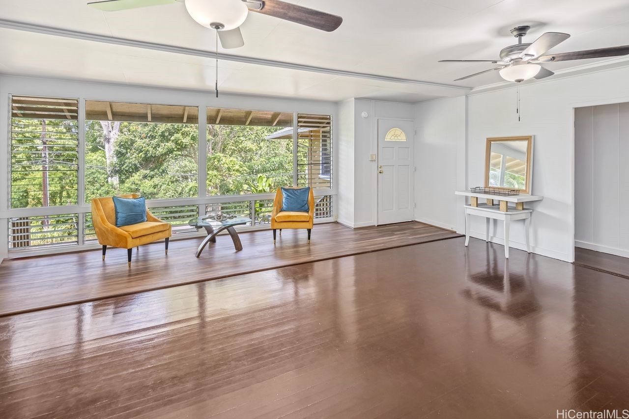 Honolulu, Hawaii, 96822, United States, 6 Bedrooms Bedrooms, ,4 BathroomsBathrooms,Residential,For Sale,1805040