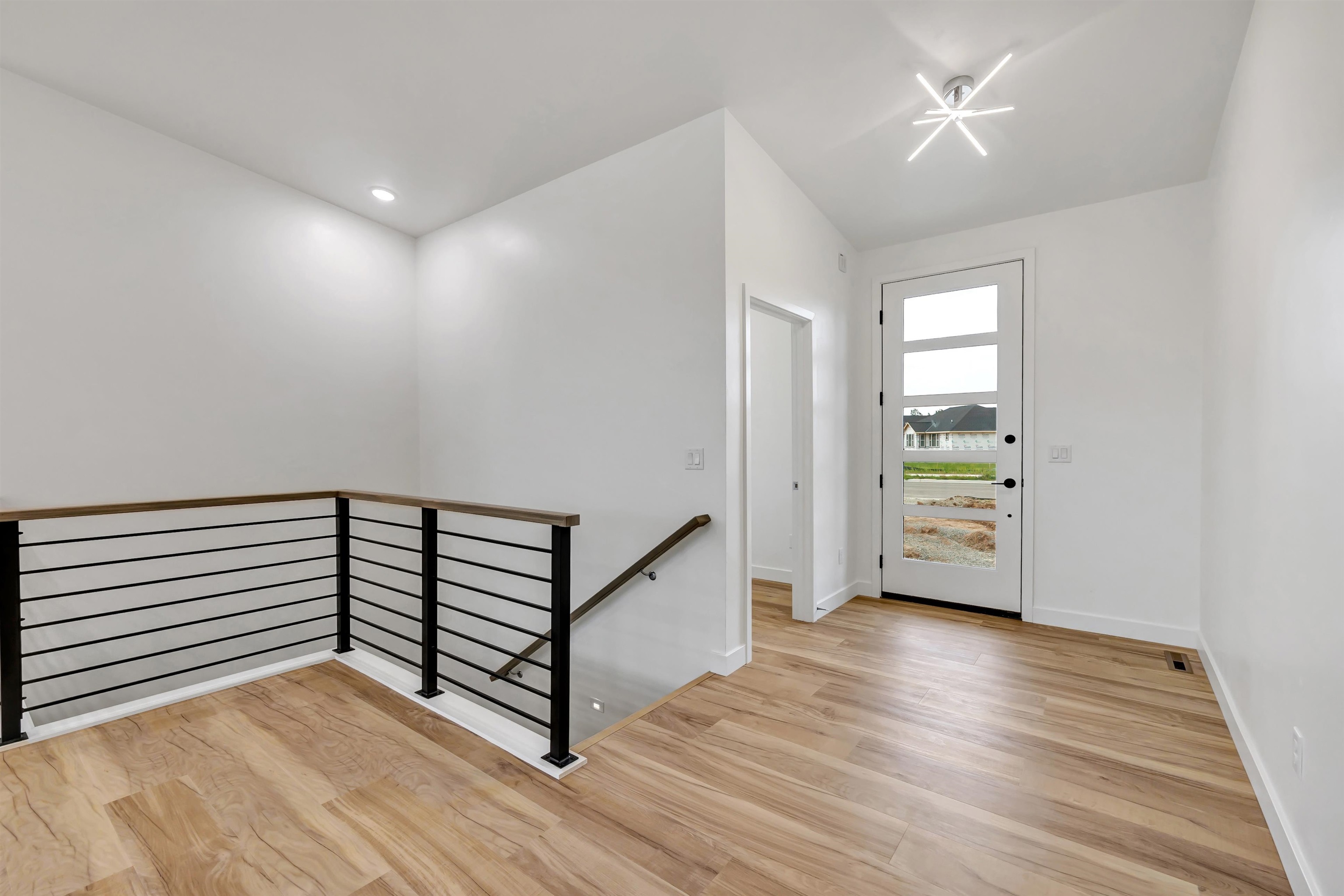 DE PERE, Wisconsin, 54115, United States, 3 Bedrooms Bedrooms, ,3 BathroomsBathrooms,Residential,For Sale,1911999