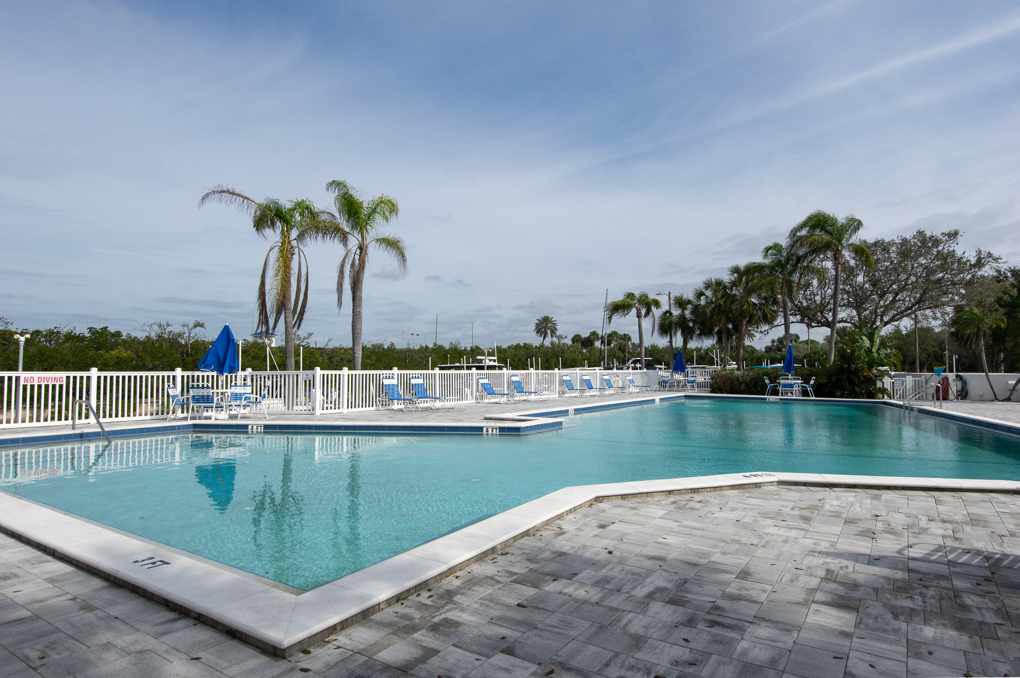 Largo, Florida, 33774, United States, 2 Bedrooms Bedrooms, ,2 BathroomsBathrooms,Residential,For Sale,2008953