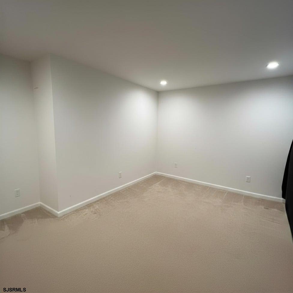 Mays Landing, New Jersey, 08330, United States, 4 Bedrooms Bedrooms, ,3 BathroomsBathrooms,Residential,For Sale,2040411