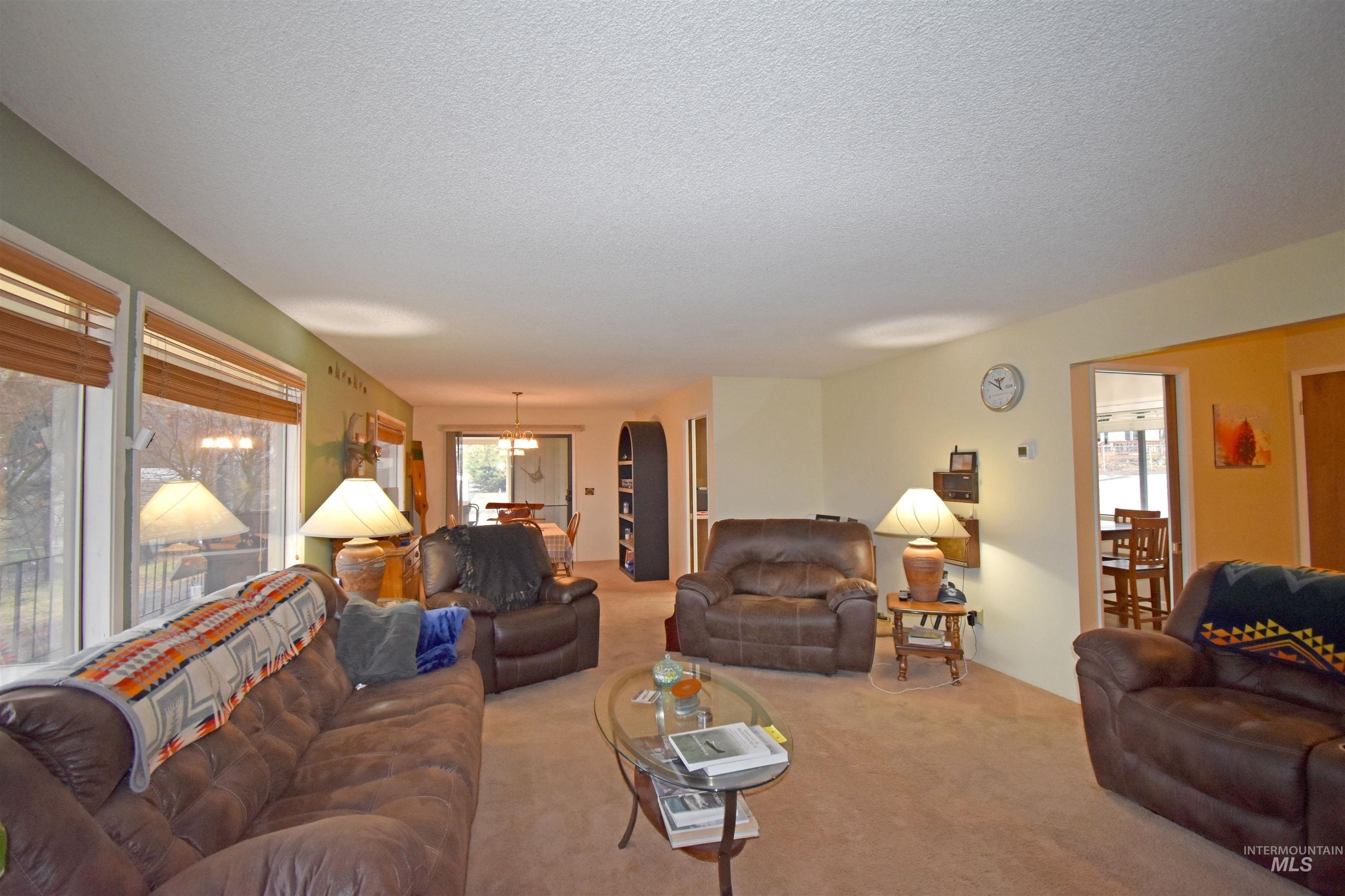 Clarkston, Washington, 99403, United States, 5 Bedrooms Bedrooms, ,4 BathroomsBathrooms,Residential,For Sale,2005826