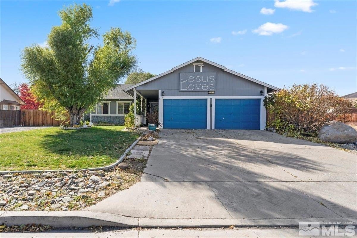 Sparks, Nevada, 89436, United States, 3 Bedrooms Bedrooms, ,3 BathroomsBathrooms,Residential,For Sale,1943111