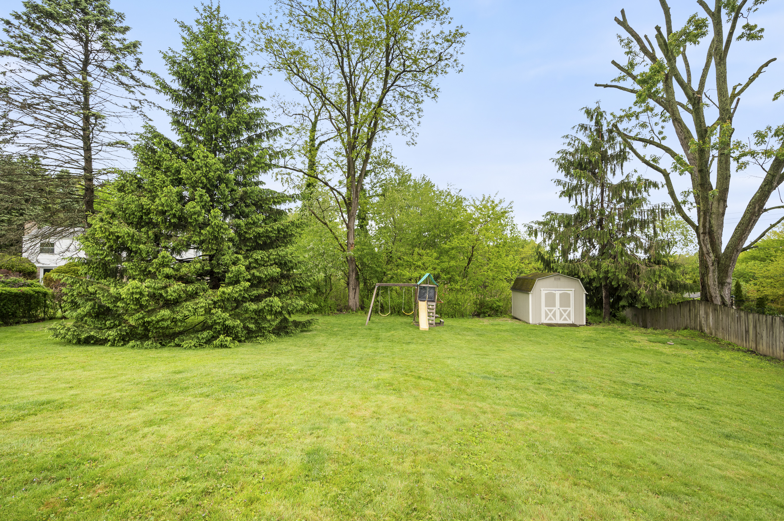  219 Rivercrest Drive, Coraopolis, PA 15108 - 物件實景