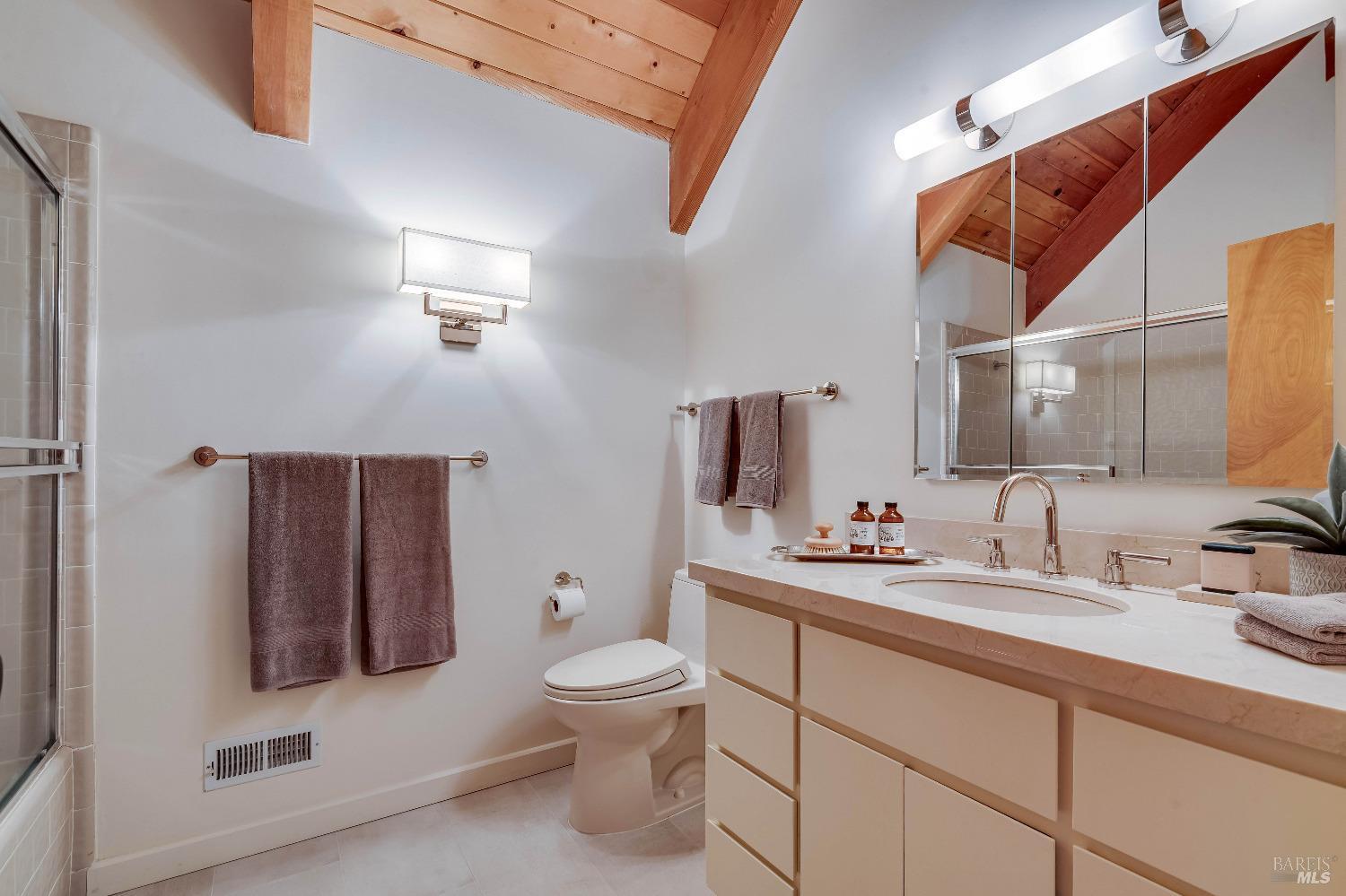 St. Helena, California, 94574, United States, 5 Bedrooms Bedrooms, ,8 BathroomsBathrooms,Residential,For Sale,1761730