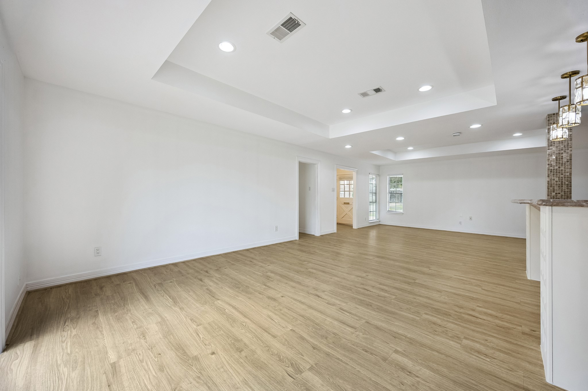  9418 Meadowbriar Lane - 物件實景