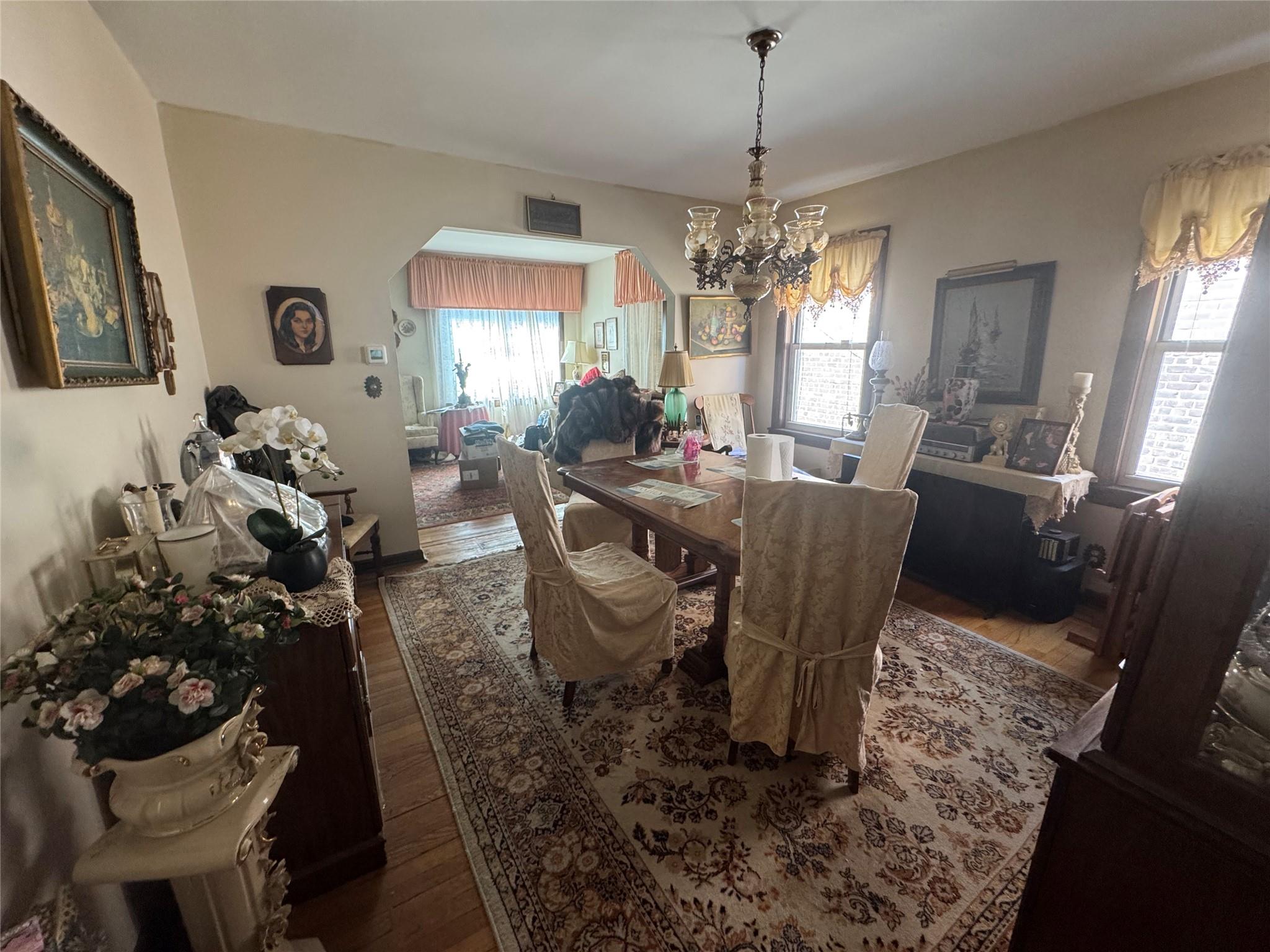 Maspeth, New York, 11378, United States, ,3 BathroomsBathrooms,Residential,For Sale,1828456