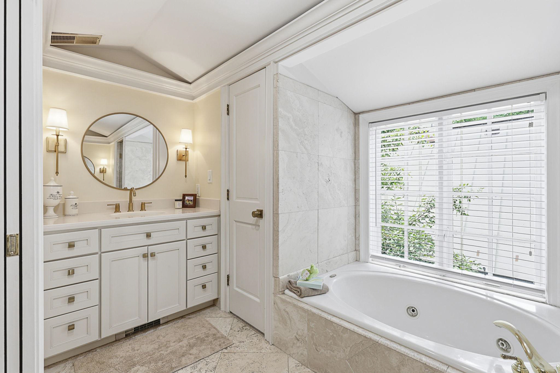  802 Duke Street, Alexandria, VA, 22314 - 物件實景