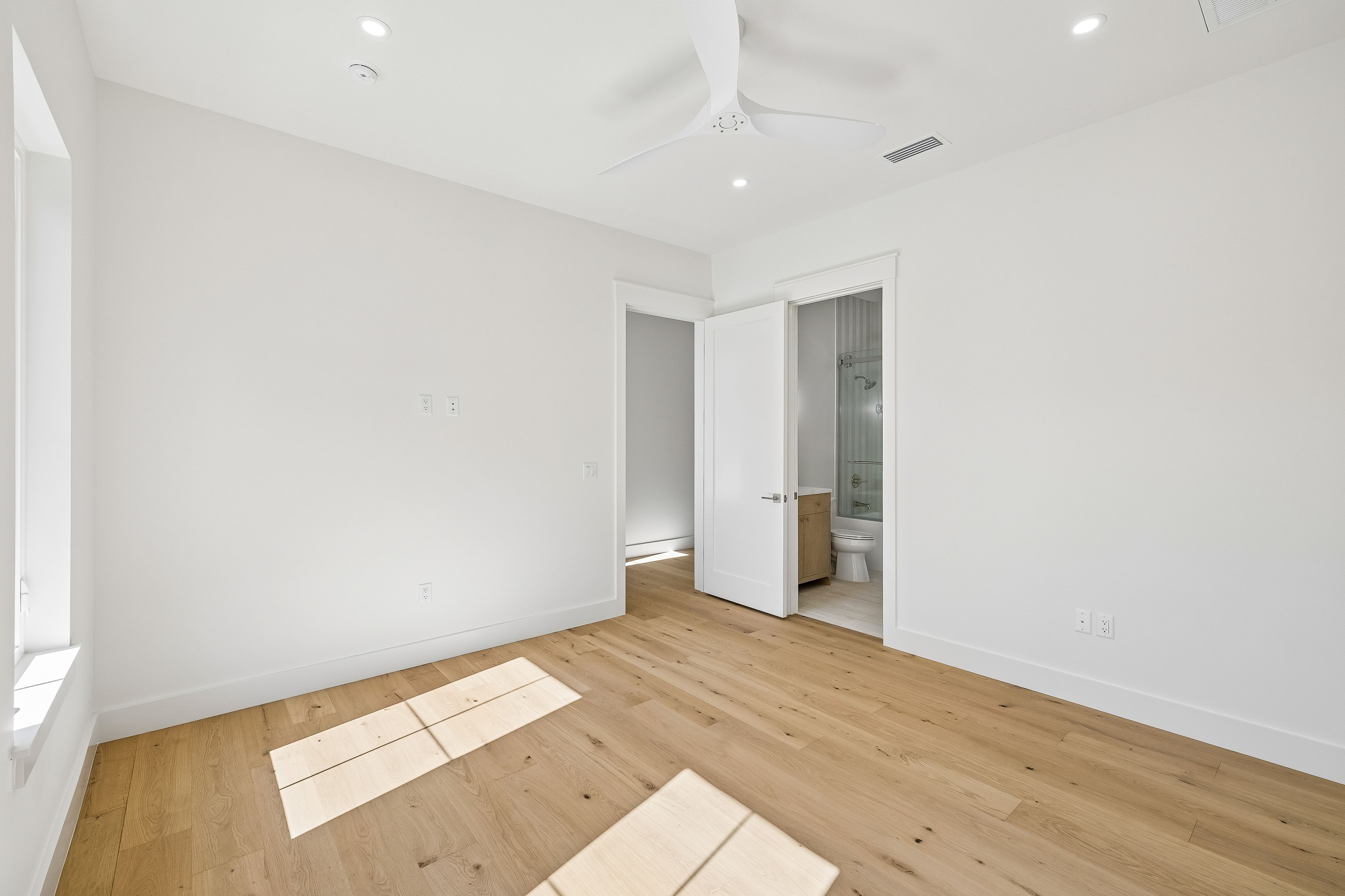  Exceptional New Construction Estate with Preserve Views in Burnt Pine - 物件實景
