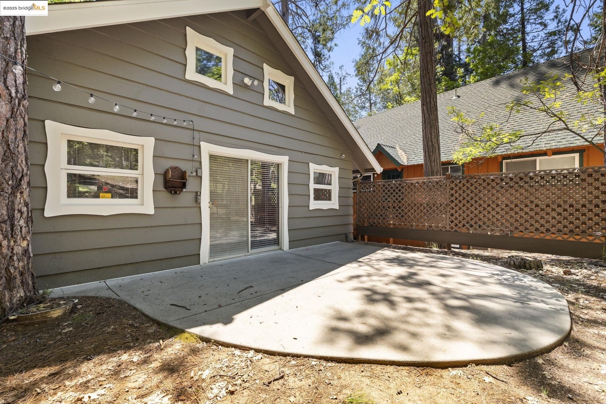 Twain Harte, California, 95379, United States, 2 Bedrooms Bedrooms, ,2 BathroomsBathrooms,Residential,For Sale,1819440