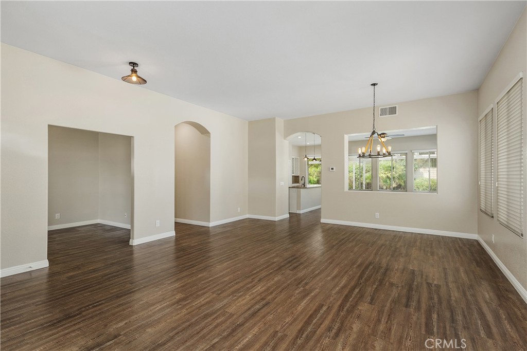 Murrieta, California, 92562, United States, 3 Bedrooms Bedrooms, ,2 BathroomsBathrooms,Residential,For Sale,1896045