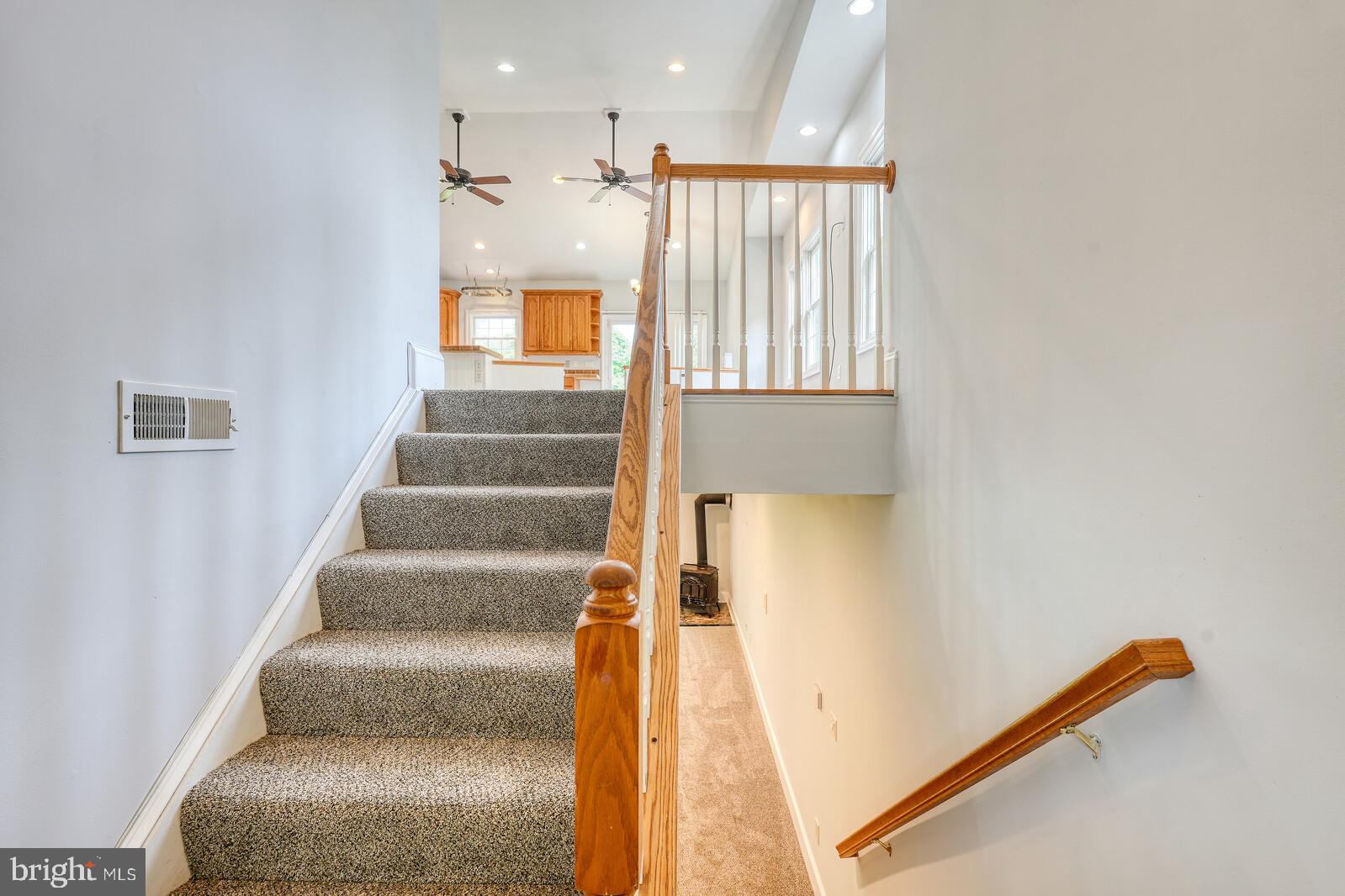 Linthicum Heights, Maryland, 21090, United States, 3 Bedrooms Bedrooms, ,3 BathroomsBathrooms,Residential,For Sale,2005219