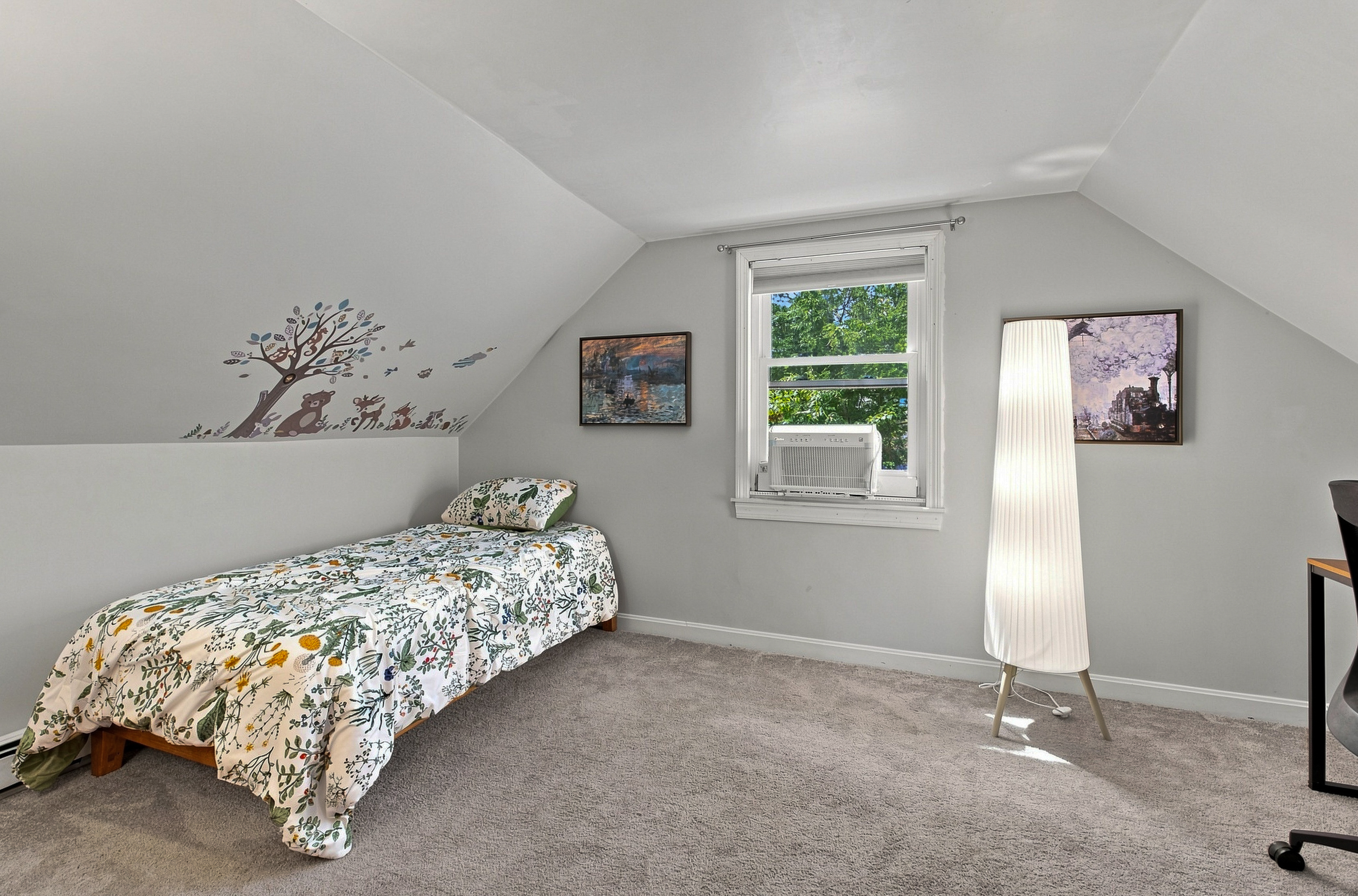  28 Preston St, Malden, MA, 02148 - 物件實景