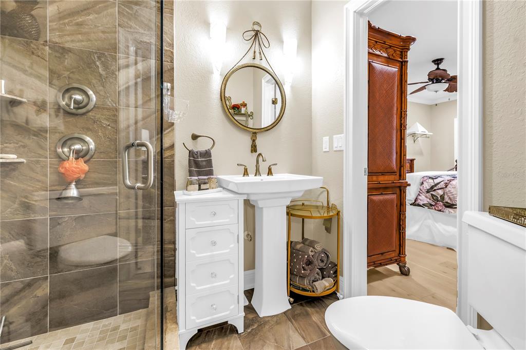 St Petersburg, Florida, 33715, United States, 4 Bedrooms Bedrooms, ,5 BathroomsBathrooms,Residential,For Sale,1999732