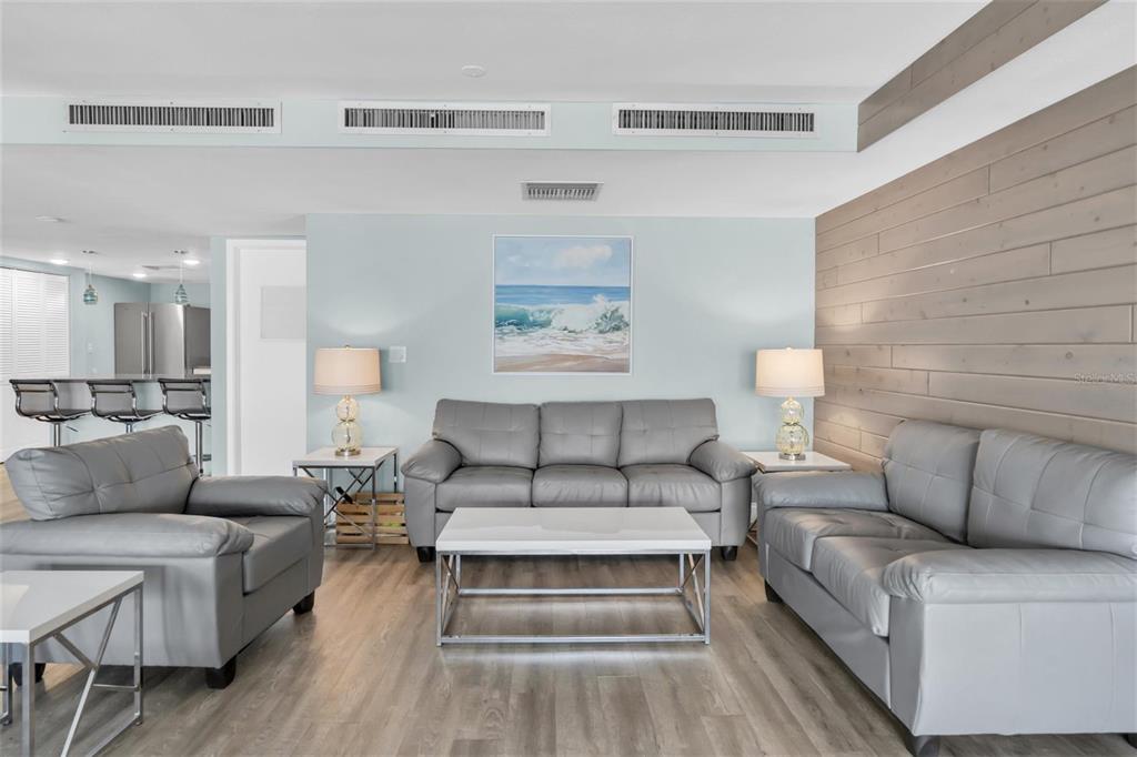 St Pete Beach, Florida, 33706, United States, 2 Bedrooms Bedrooms, ,2 BathroomsBathrooms,Residential,For Sale,1889983