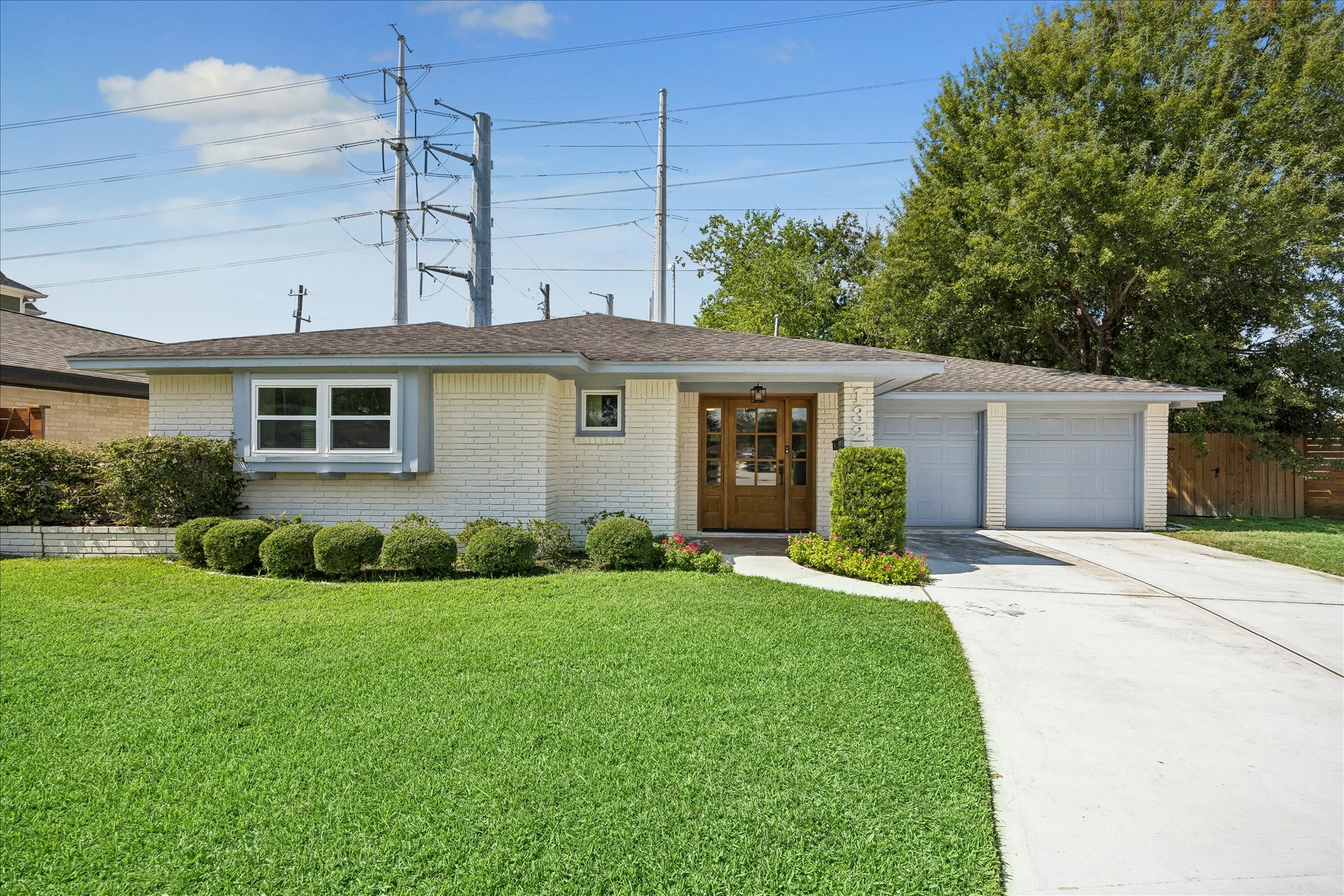  1327 Guese Road - 物件實景