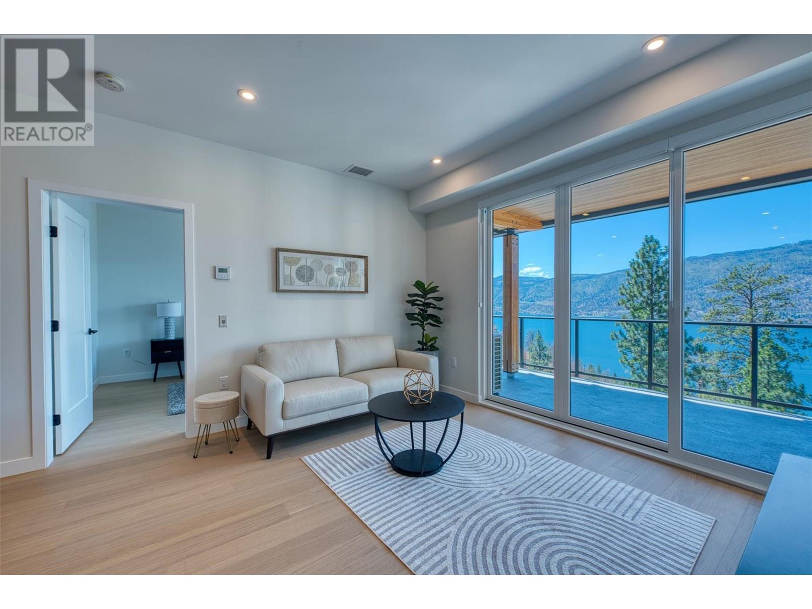 LAKE COUNTRY, British Columbia, V4V 0C4, CA, 2 Bedrooms Bedrooms, ,1 BathroomBathrooms,Residential,For Sale,1896193
